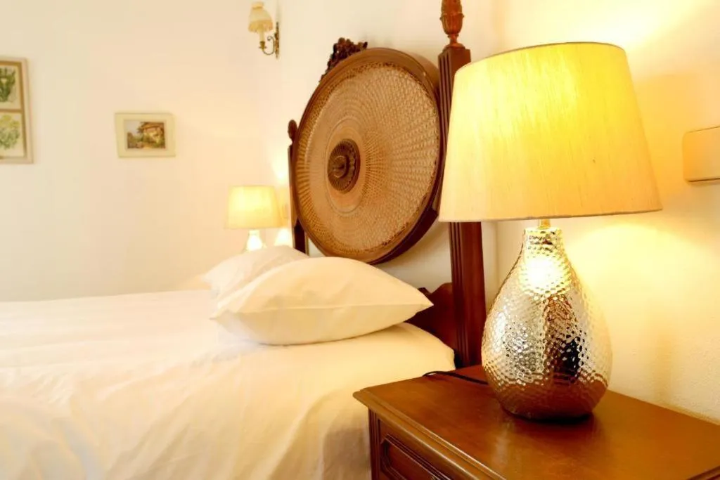 Property building, Bed in Villa Francesa Guest House