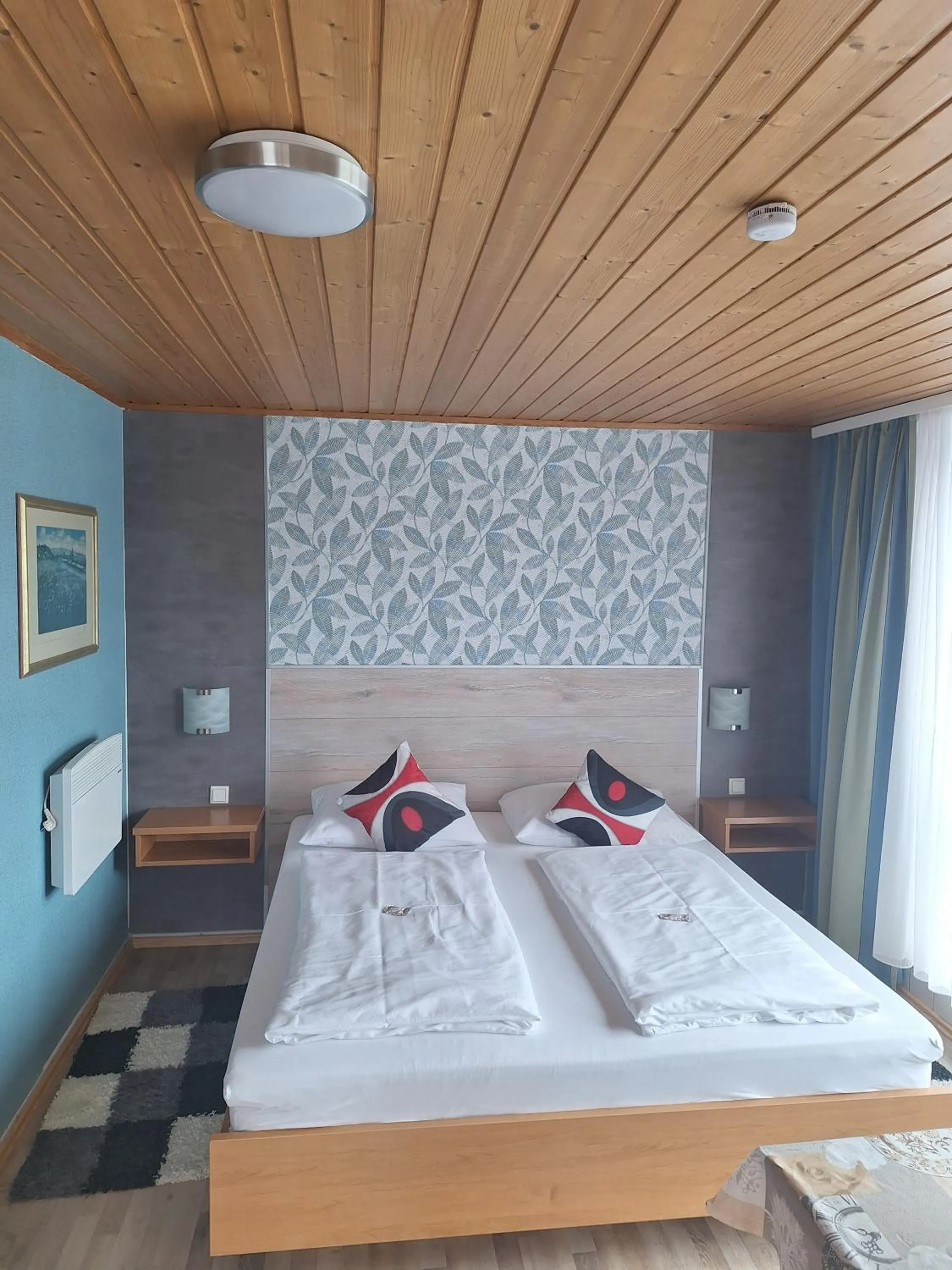 Photo of the whole room, Bed in Hotel Harbauer