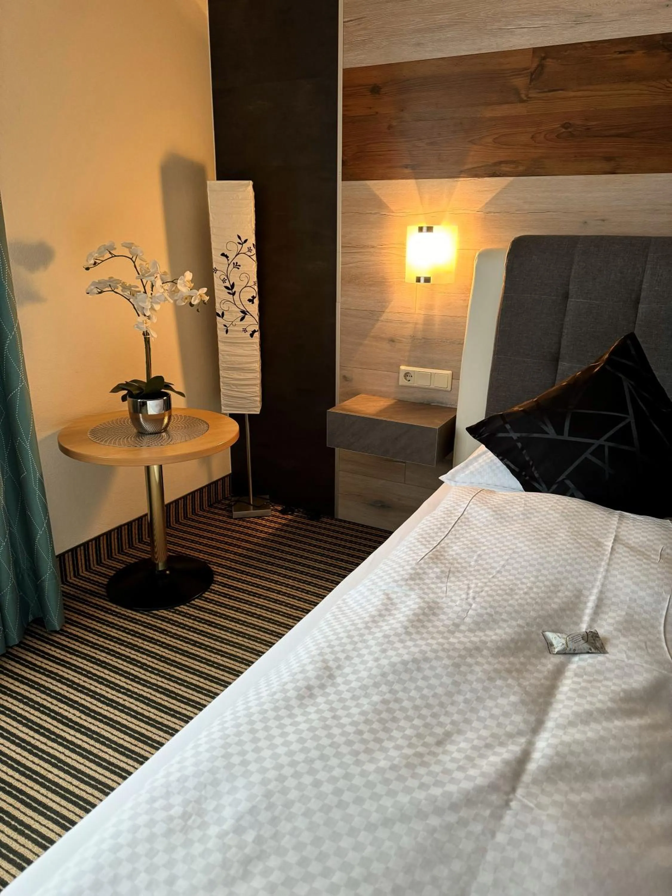 Photo of the whole room, Bed in Hotel Harbauer