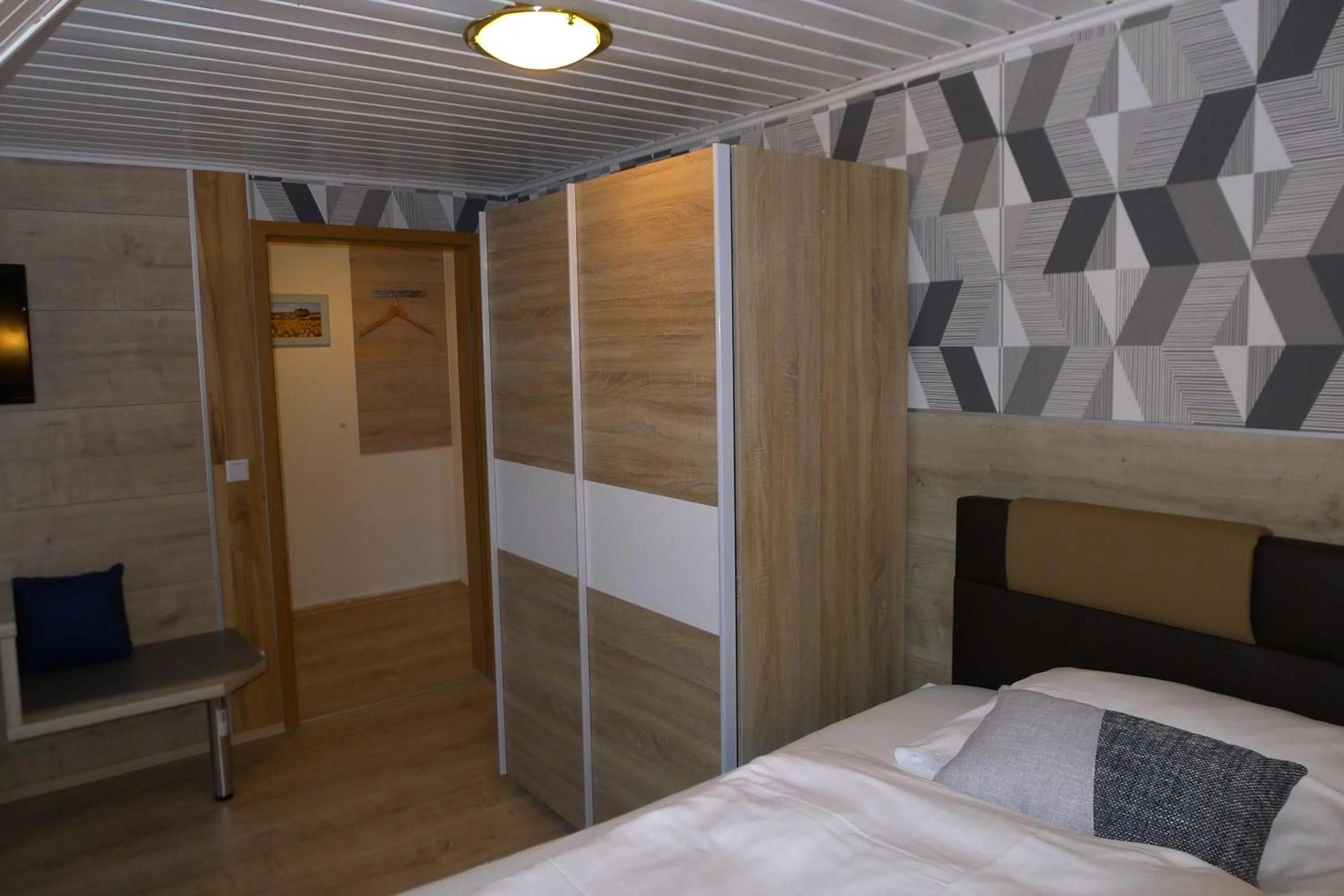 Photo of the whole room, Bed in Hotel Harbauer