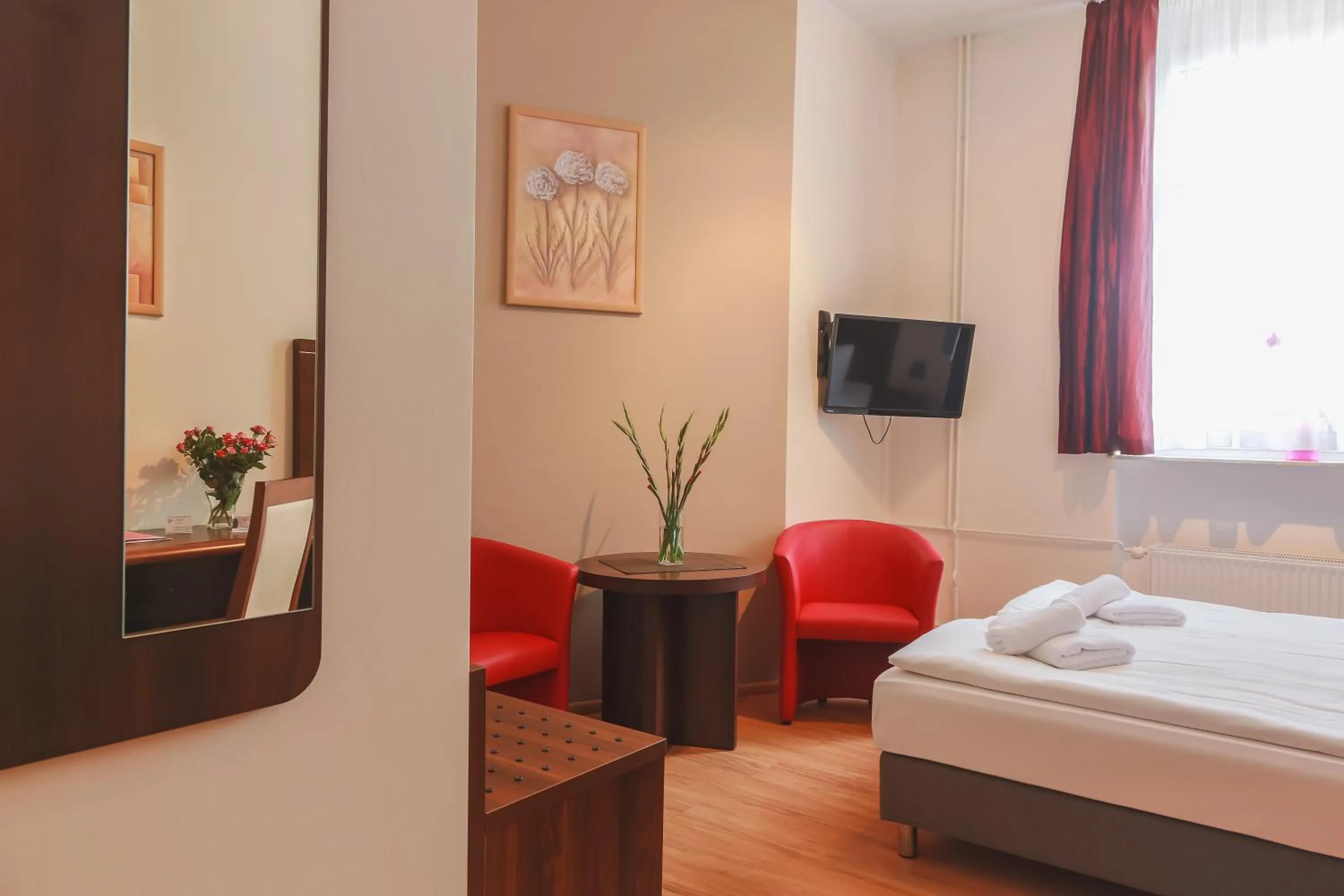 Day, Bed in City Residence Hotel Frankfurt-Oder Bahnhof