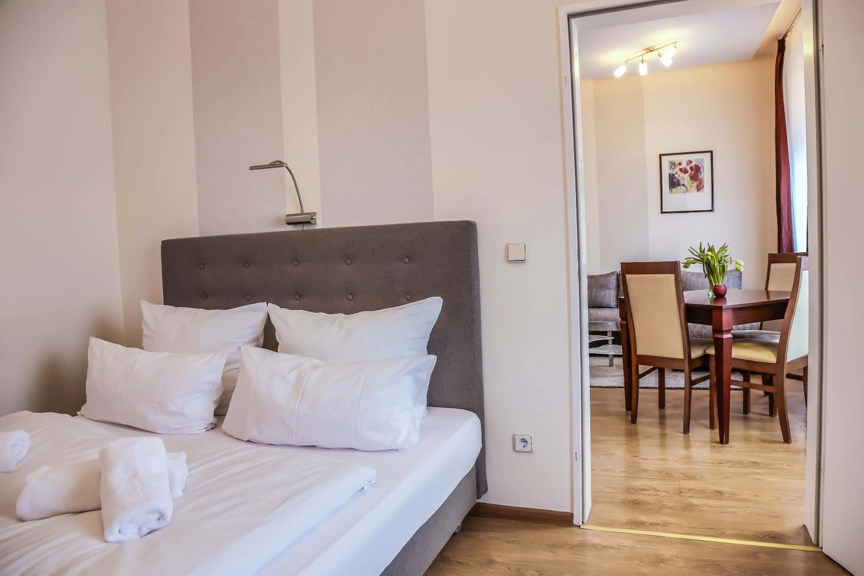 Decorative detail, Bed in City Residence Hotel Frankfurt-Oder Bahnhof