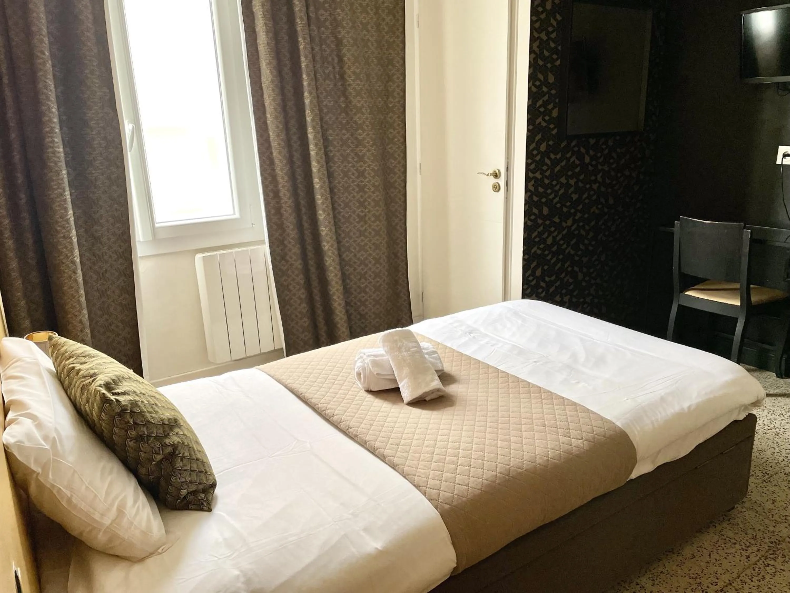 Bed in Hôtel Restaurant Gédéon