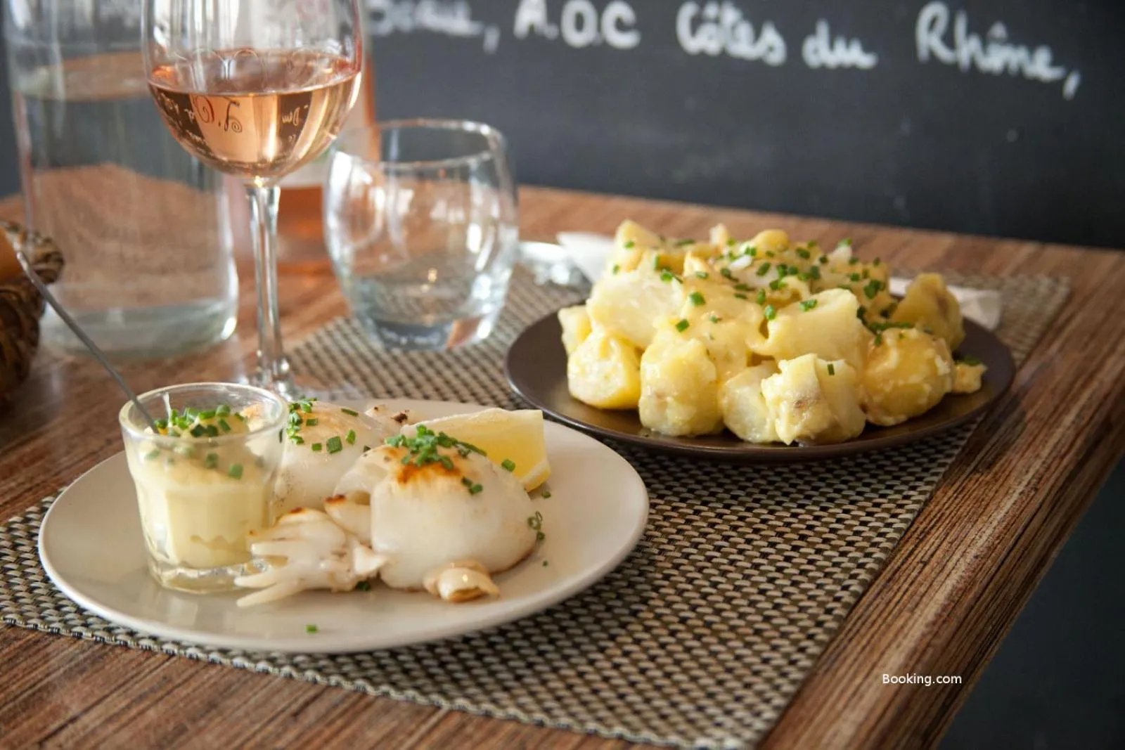 Food and drinks in Hôtel Restaurant Gédéon