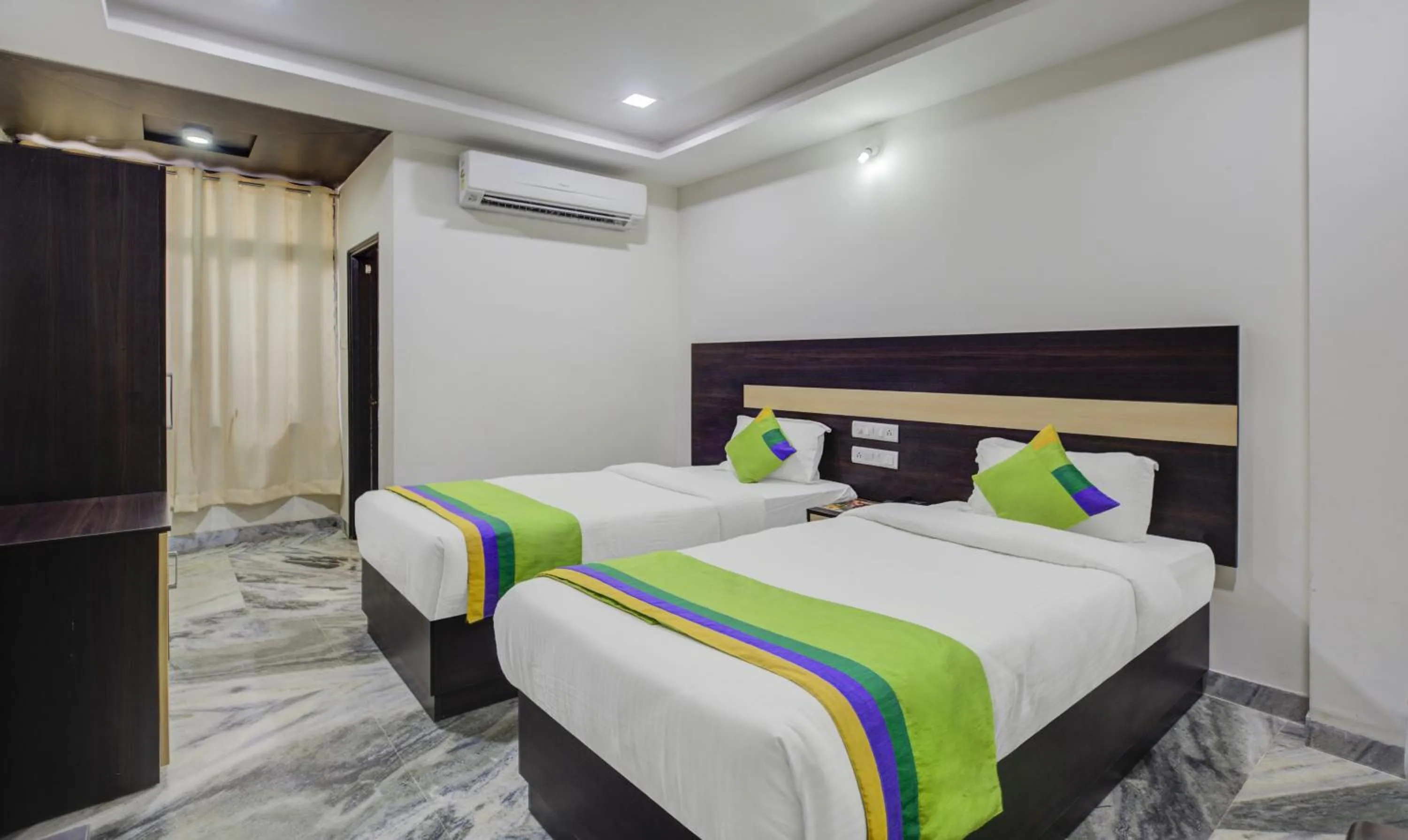 Bedroom, Bed in Hotel Royal Dezire Udaipur