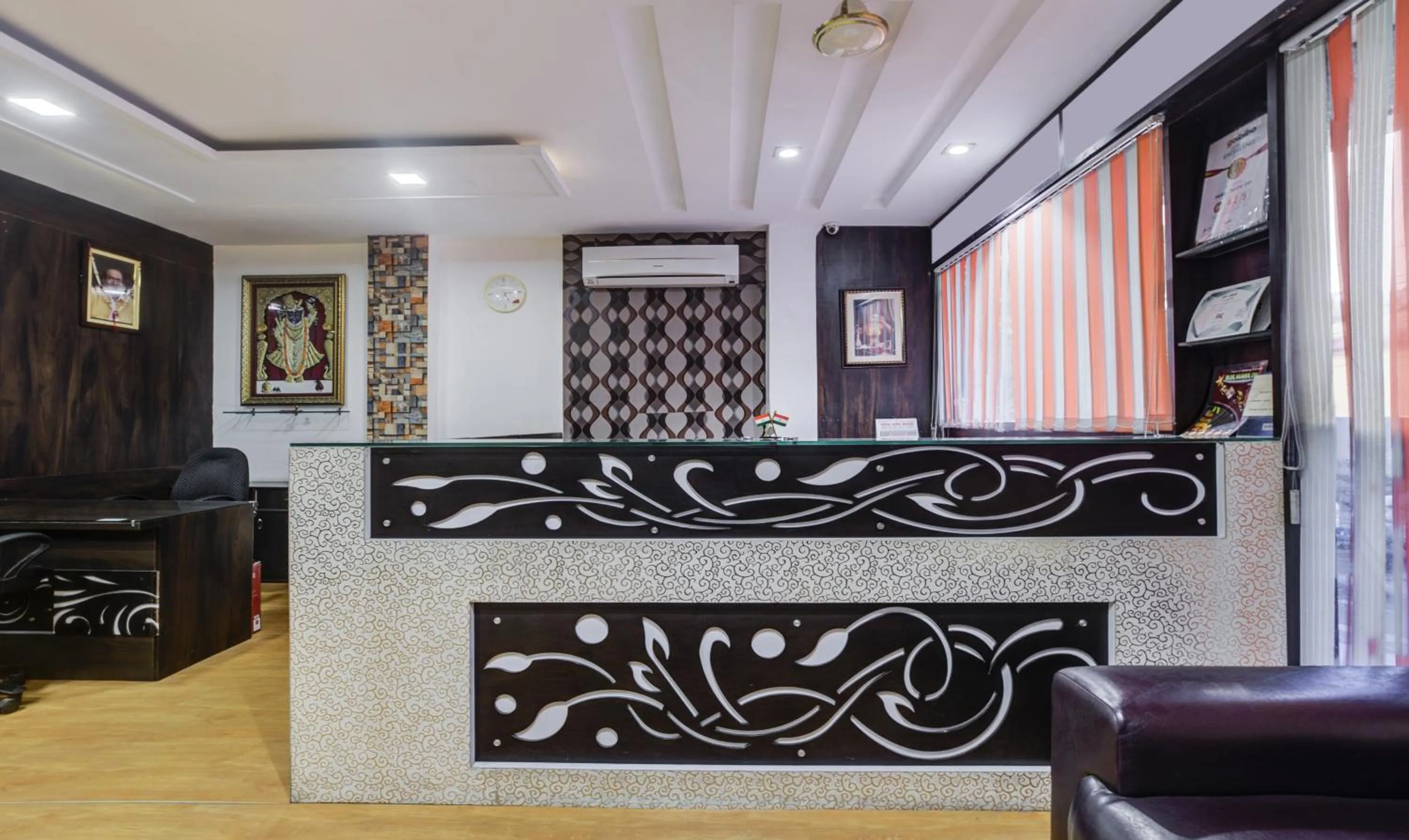 Lobby or reception in Hotel Royal Dezire Udaipur