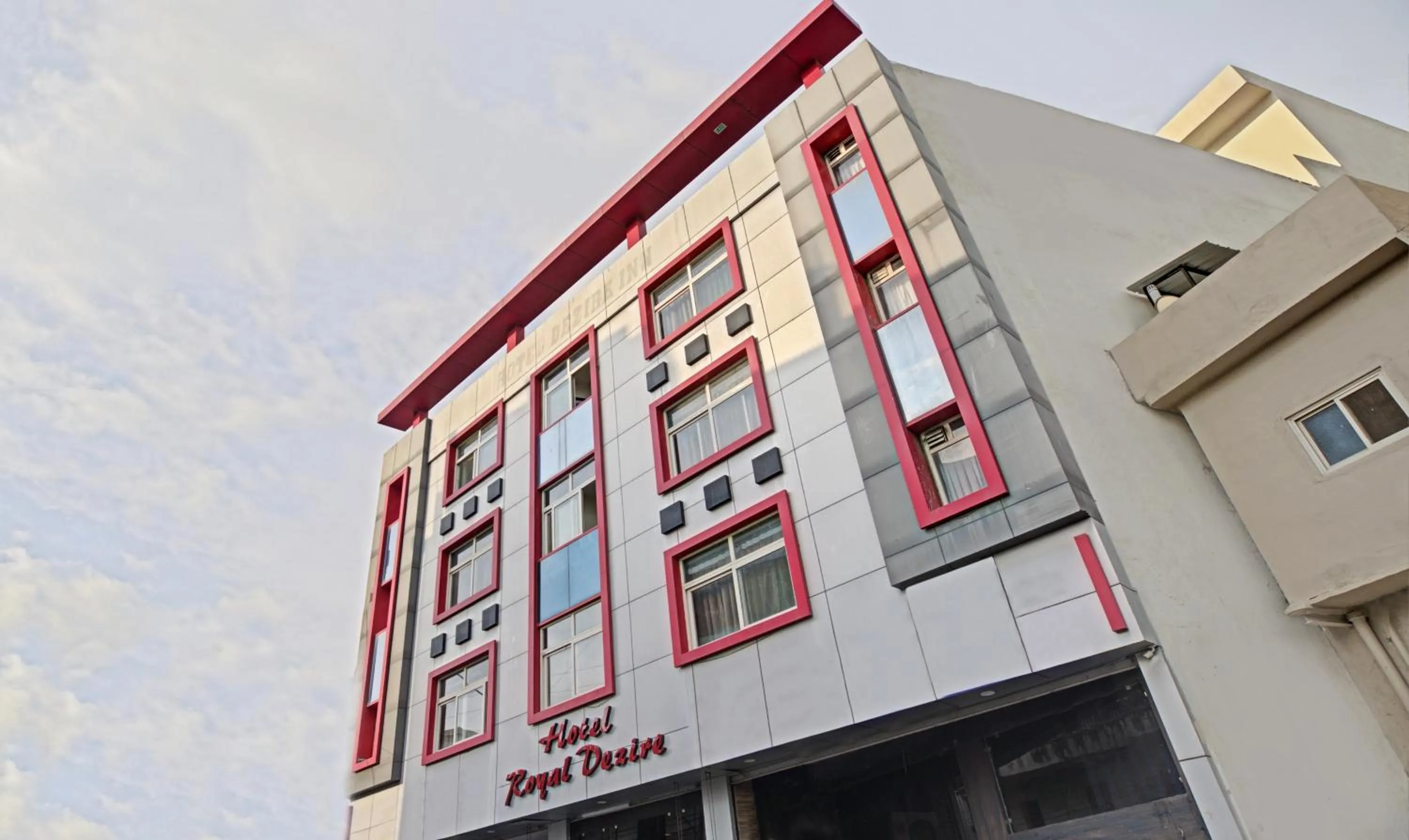 Property building in Hotel Royal Dezire Udaipur