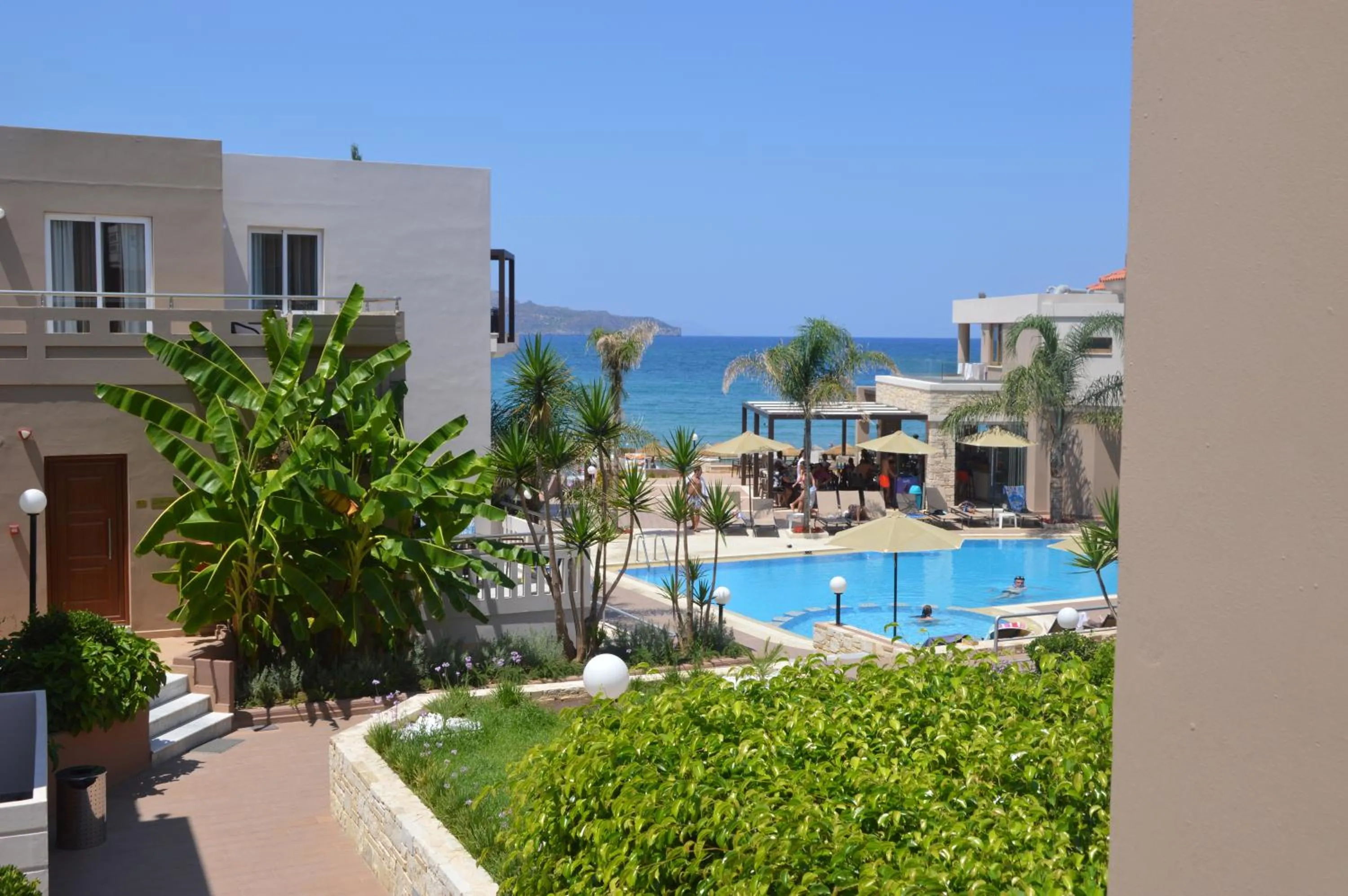 Swimming pool in Golden Bay