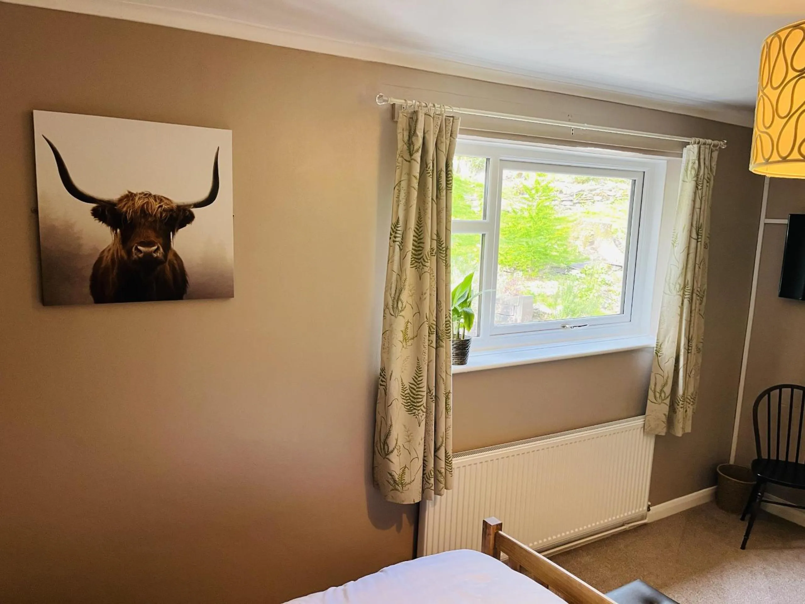 Bedroom, Bed in The Lake View Hotel