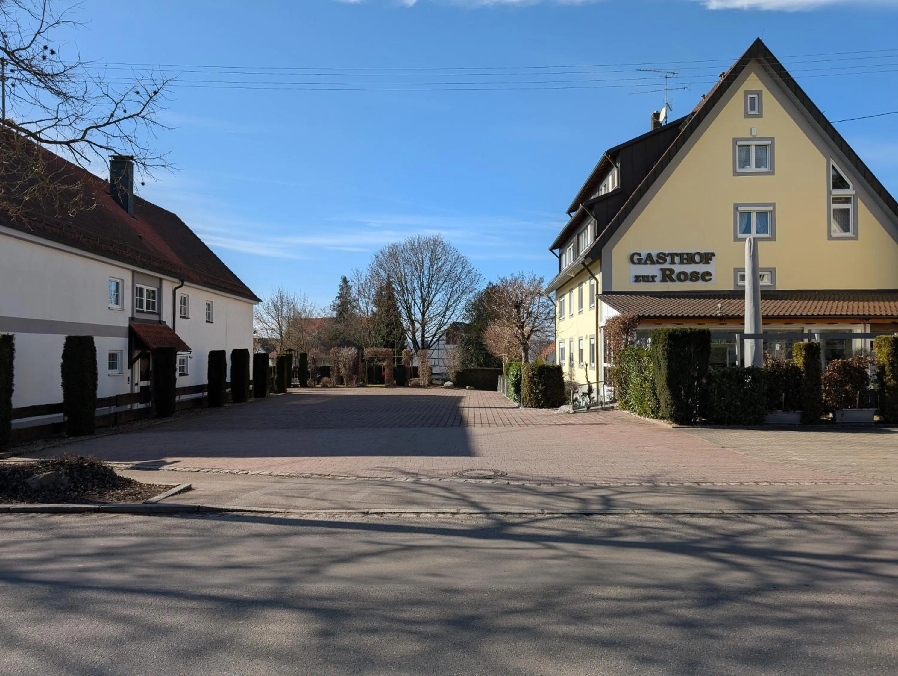 Property building in Hotel-Gasthof Zur Rose