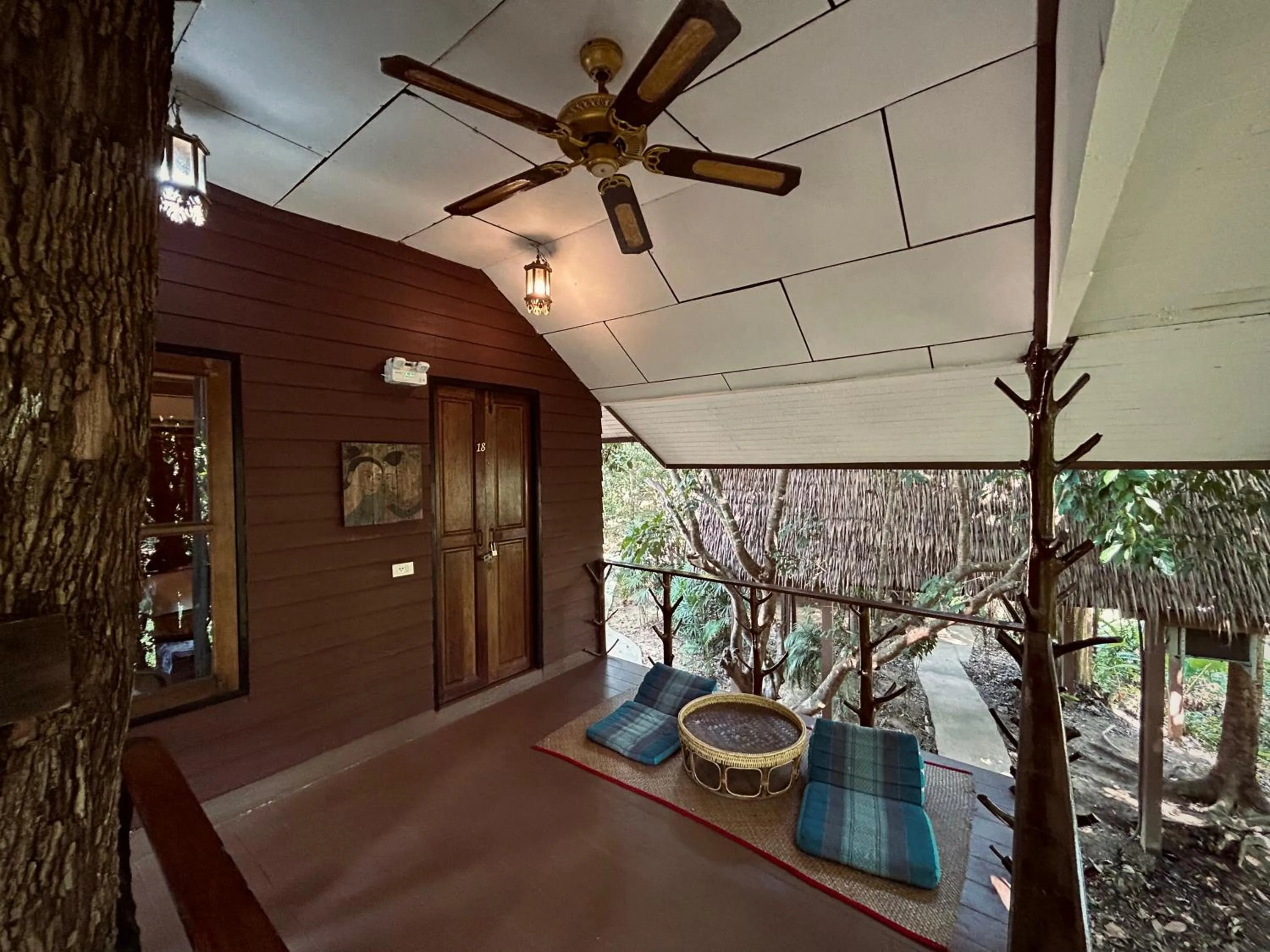 Patio in Khao Sok Paradise Resort