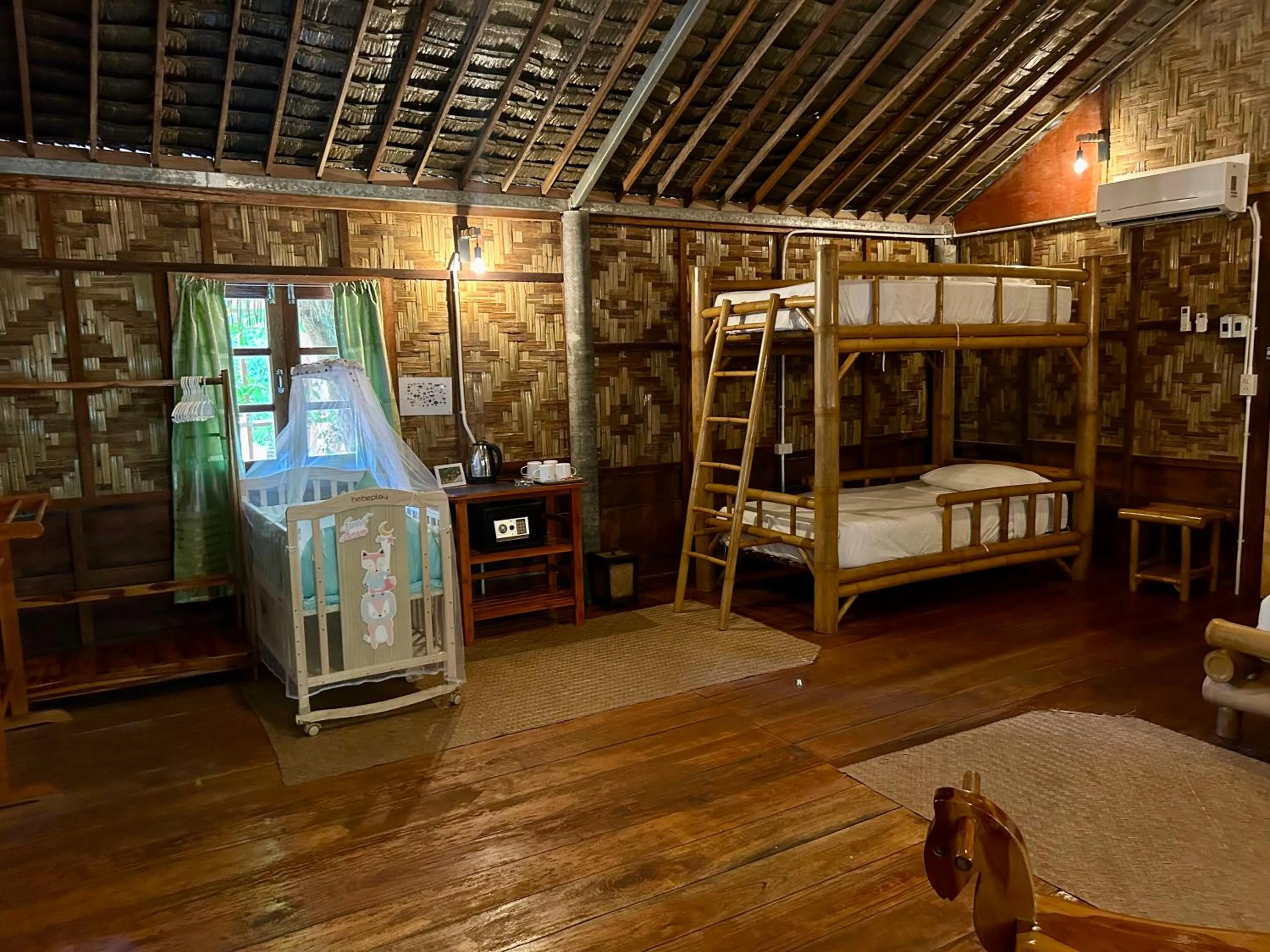 Bed in Khao Sok Paradise Resort