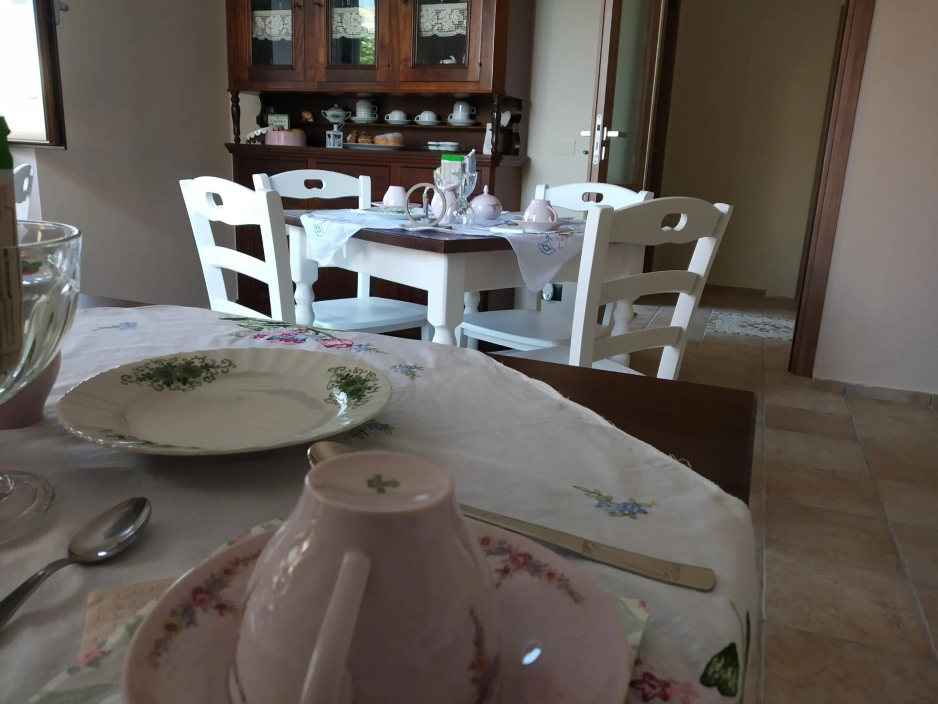 Dining area in Butterfly B&B