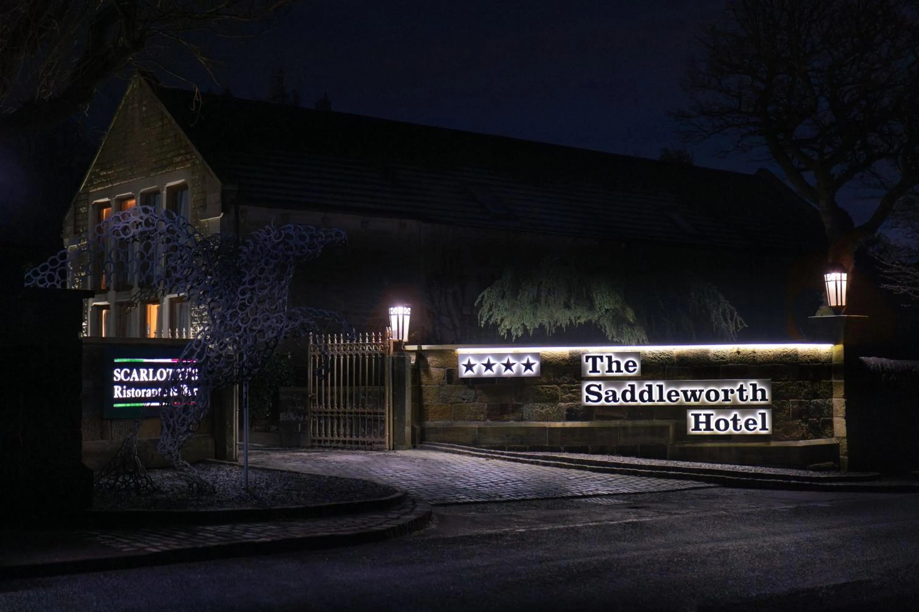 The Saddleworth Hotel