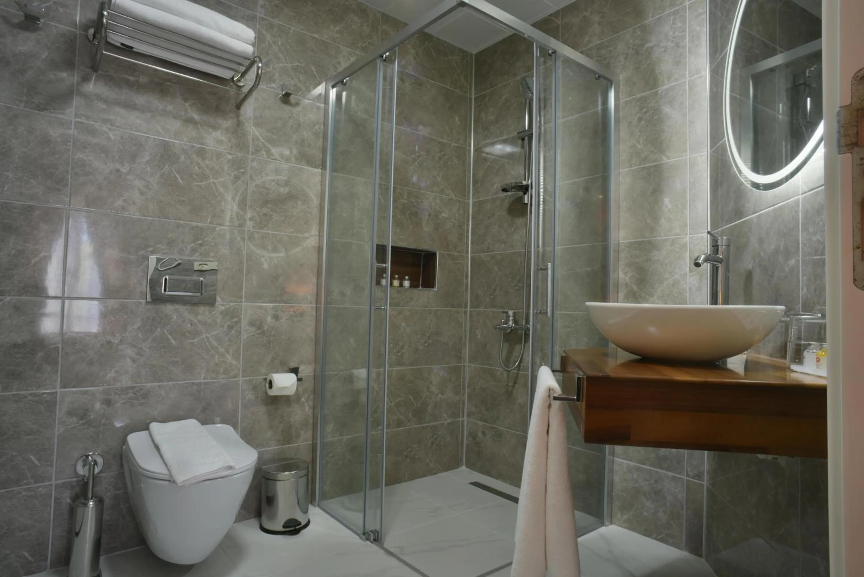 Bathroom in Baga Hotel