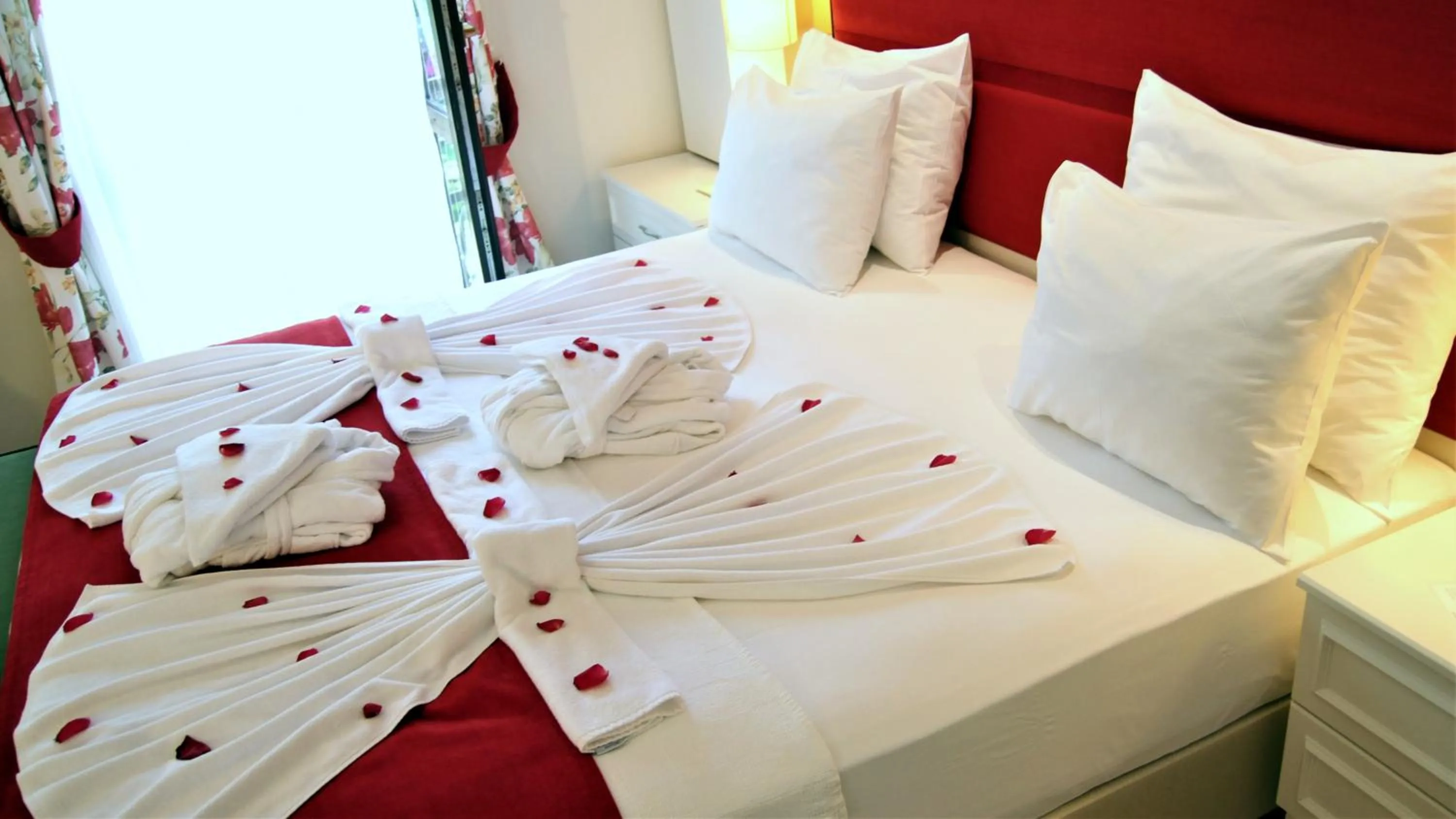 Bedroom in Baga Hotel