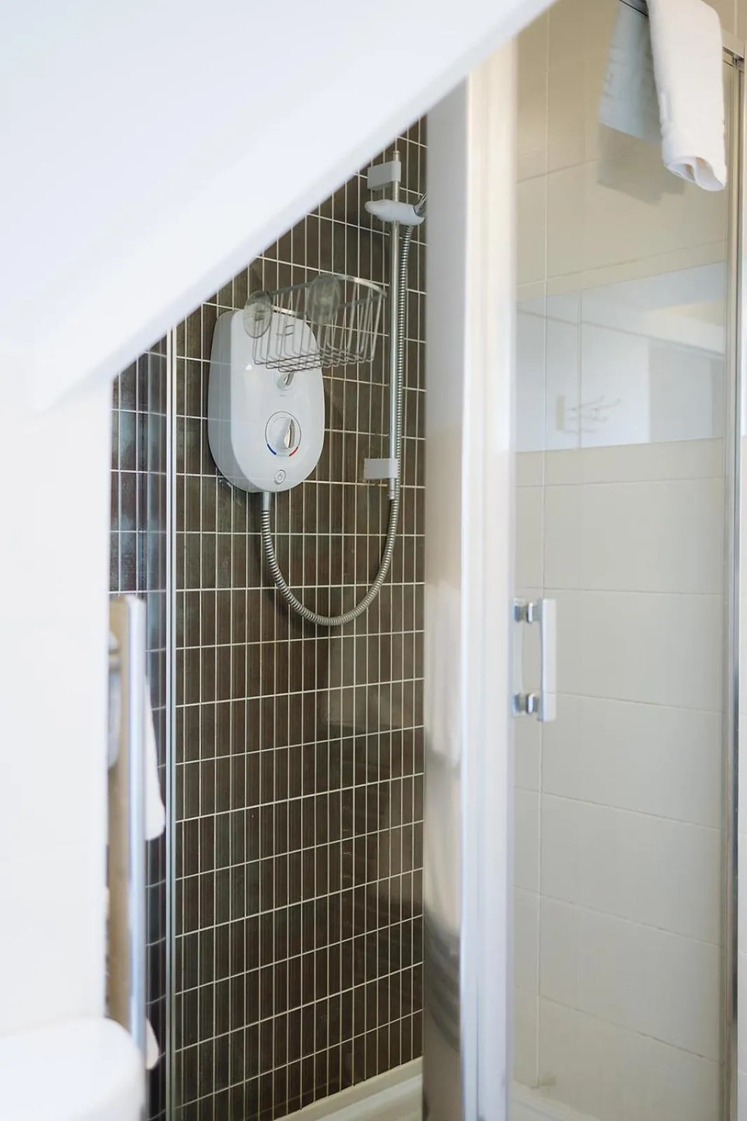 Shower in Red Mullions Guest House