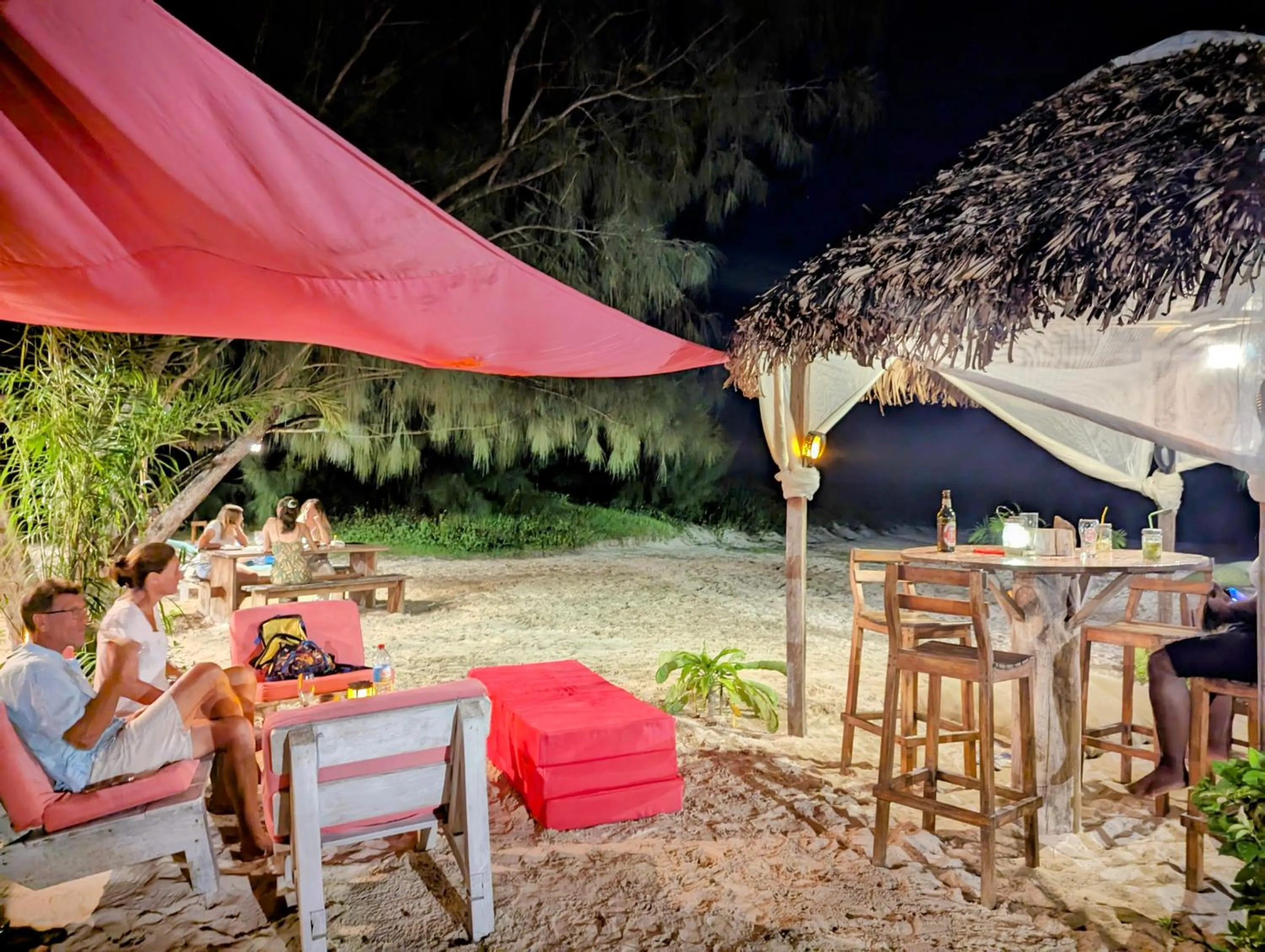 Restaurant/places to eat in Ocean Lodge Kite & Windsurf