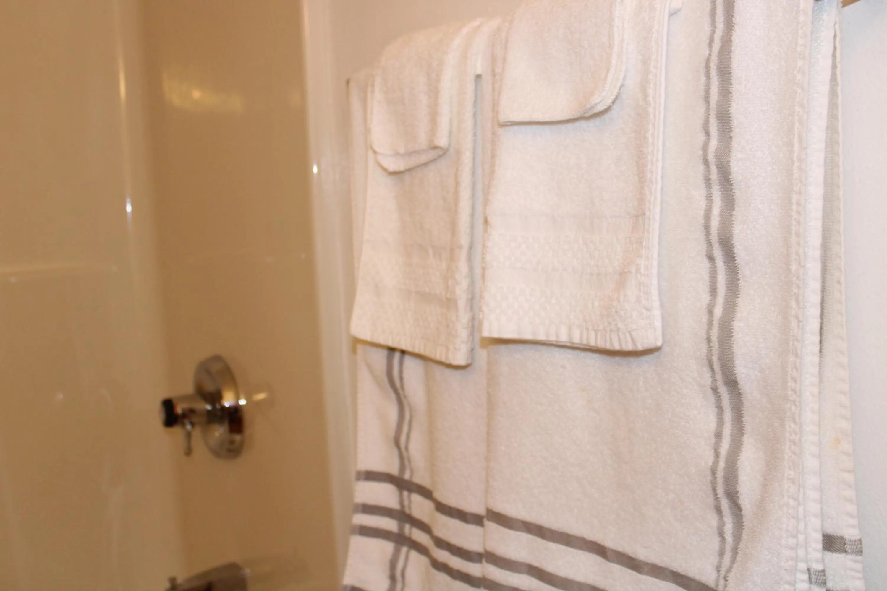 Bathroom in River Road Motel