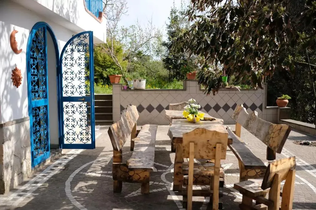 Property building in Lemontree House Bacoli