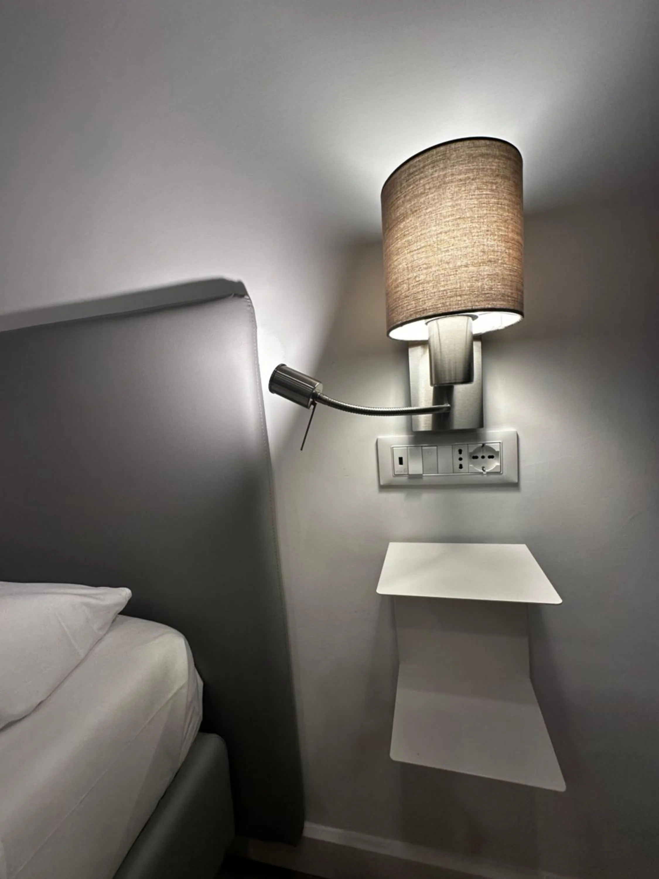 Bed in All Comfort Astoria Palace