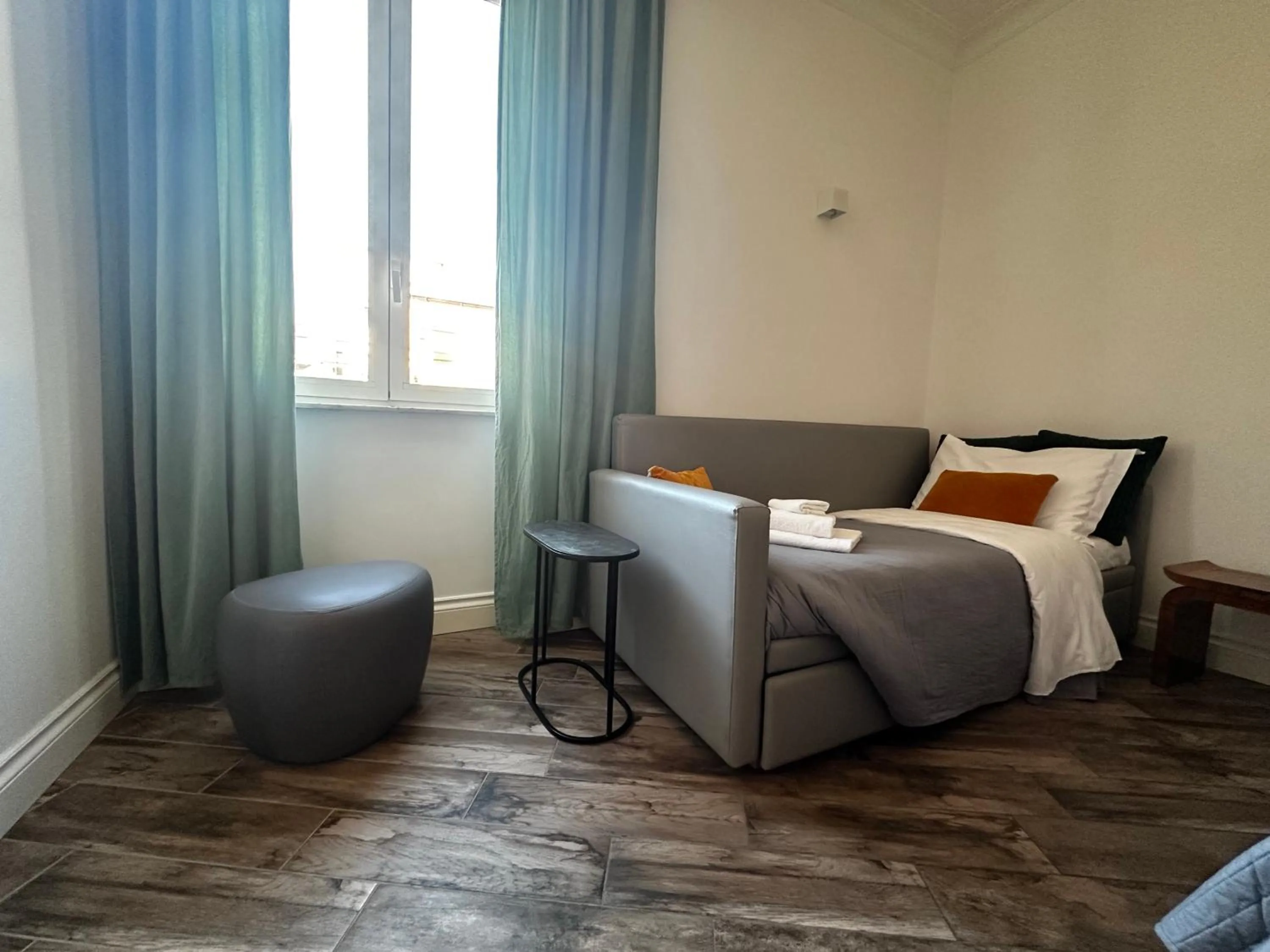 Bed in All Comfort Astoria Palace