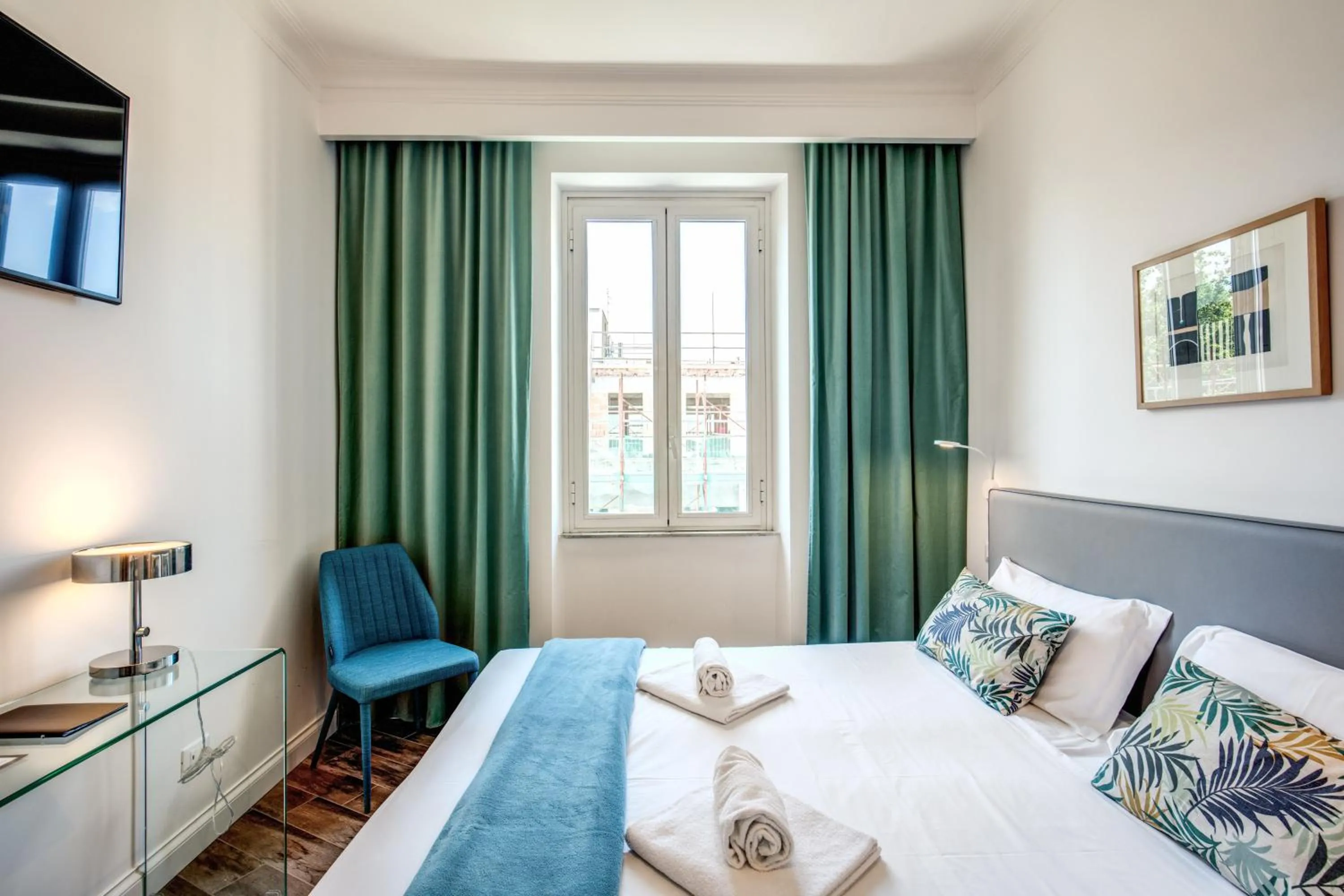 Bed in All Comfort Astoria Palace