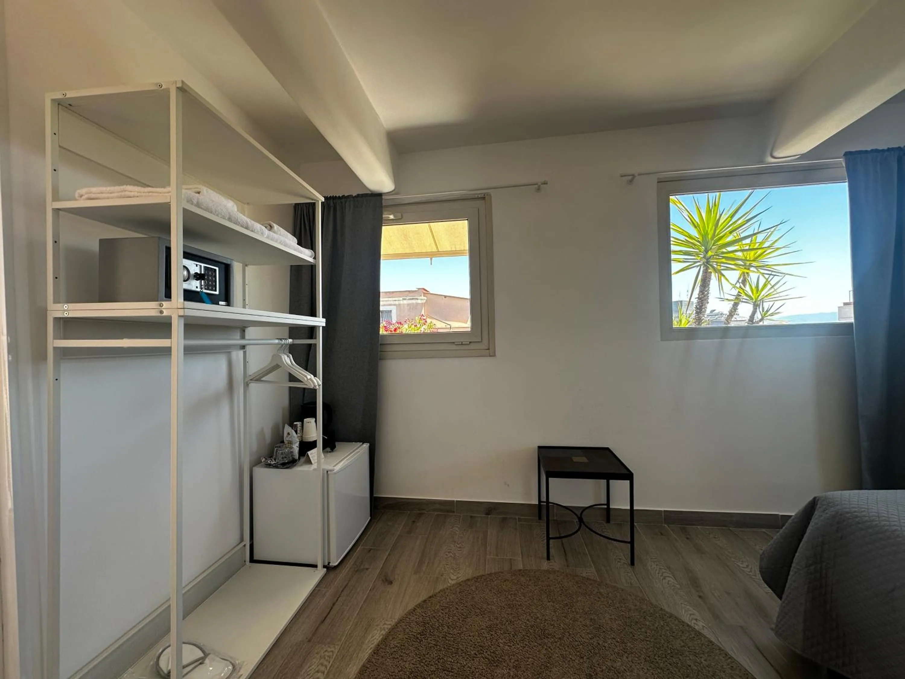 minibar in All Comfort Astoria Palace