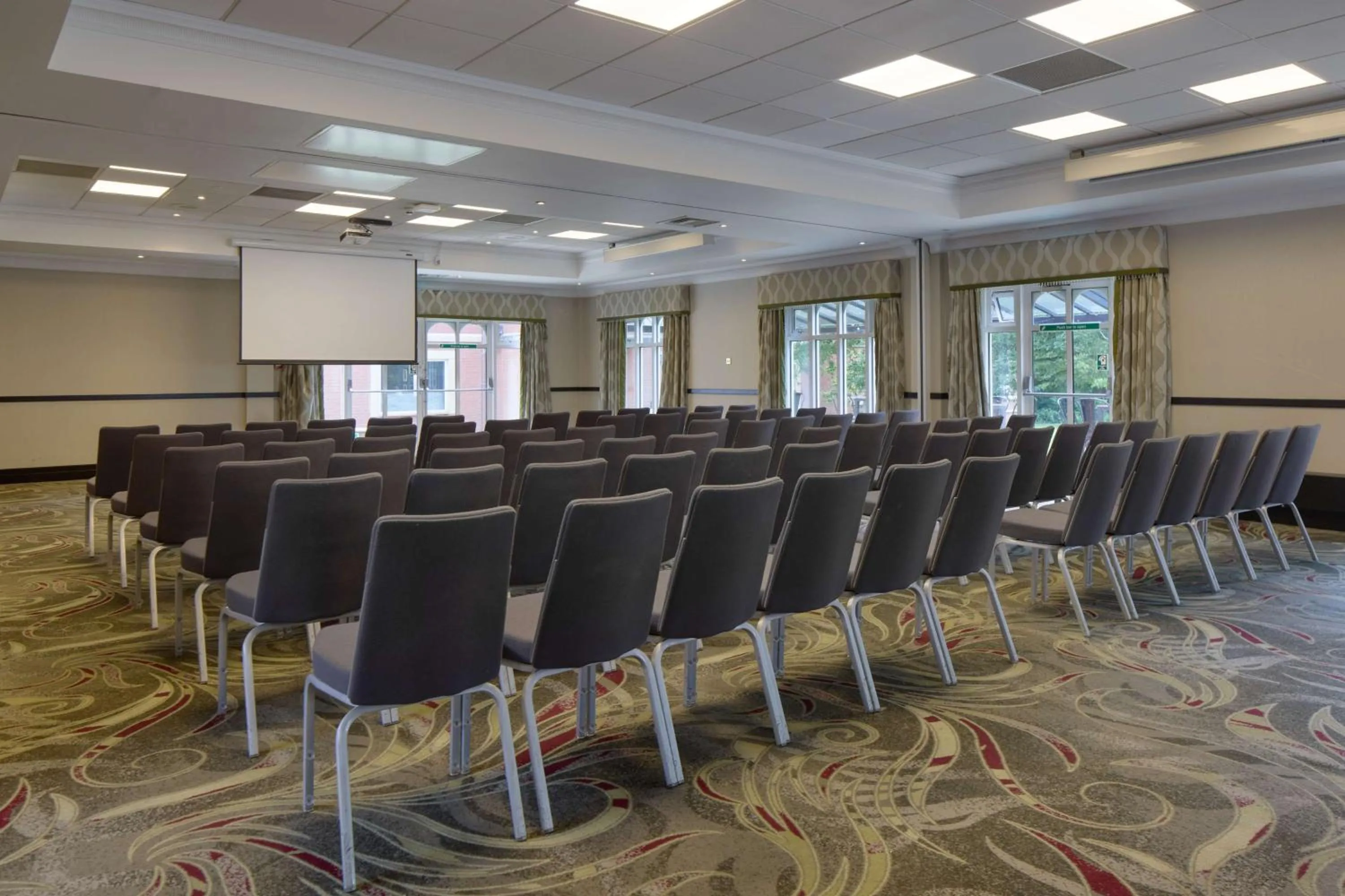 Meeting/conference room in DoubleTree by Hilton St. Anne's Manor