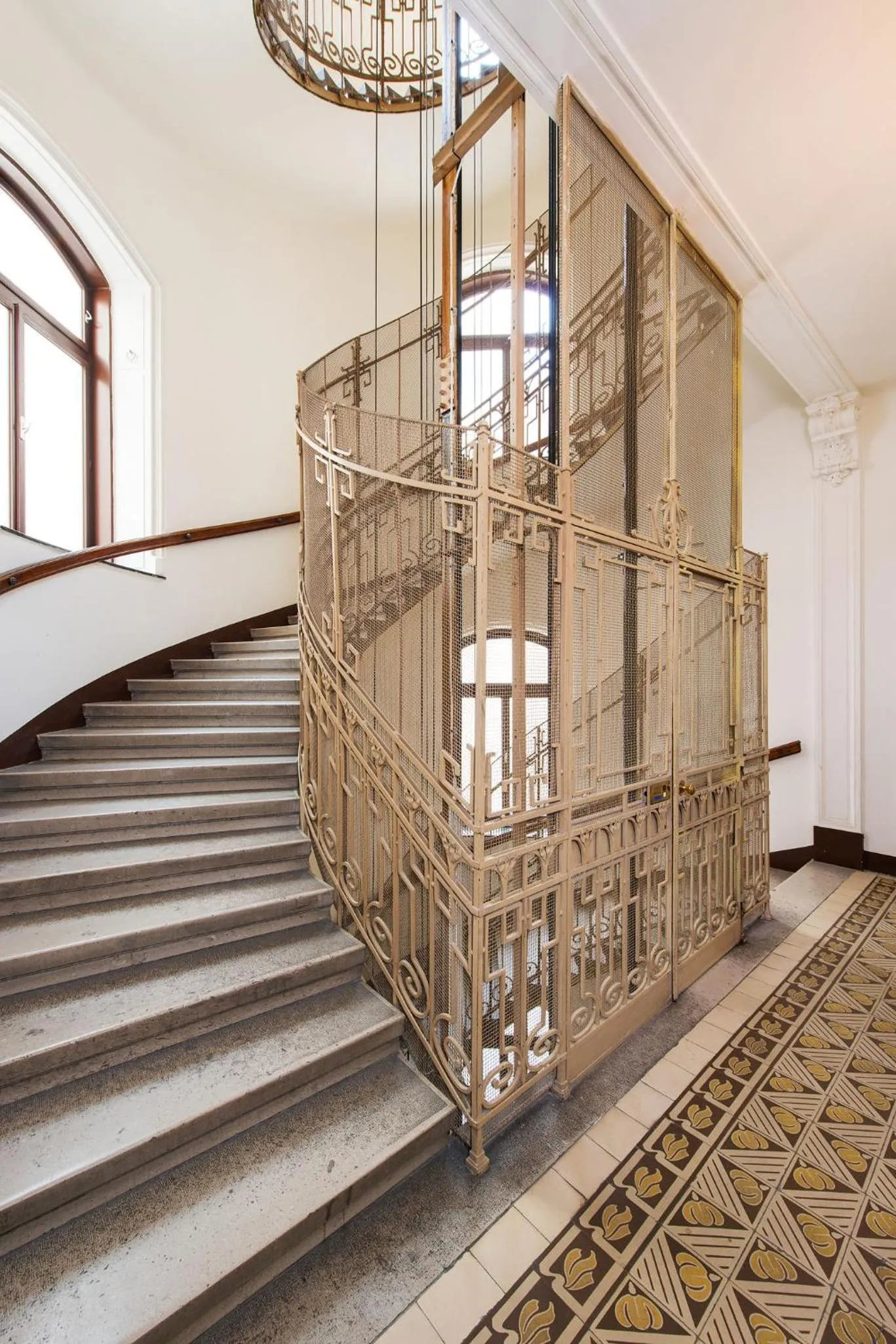 Decorative detail in Rosa Linde - Comfort Rooms