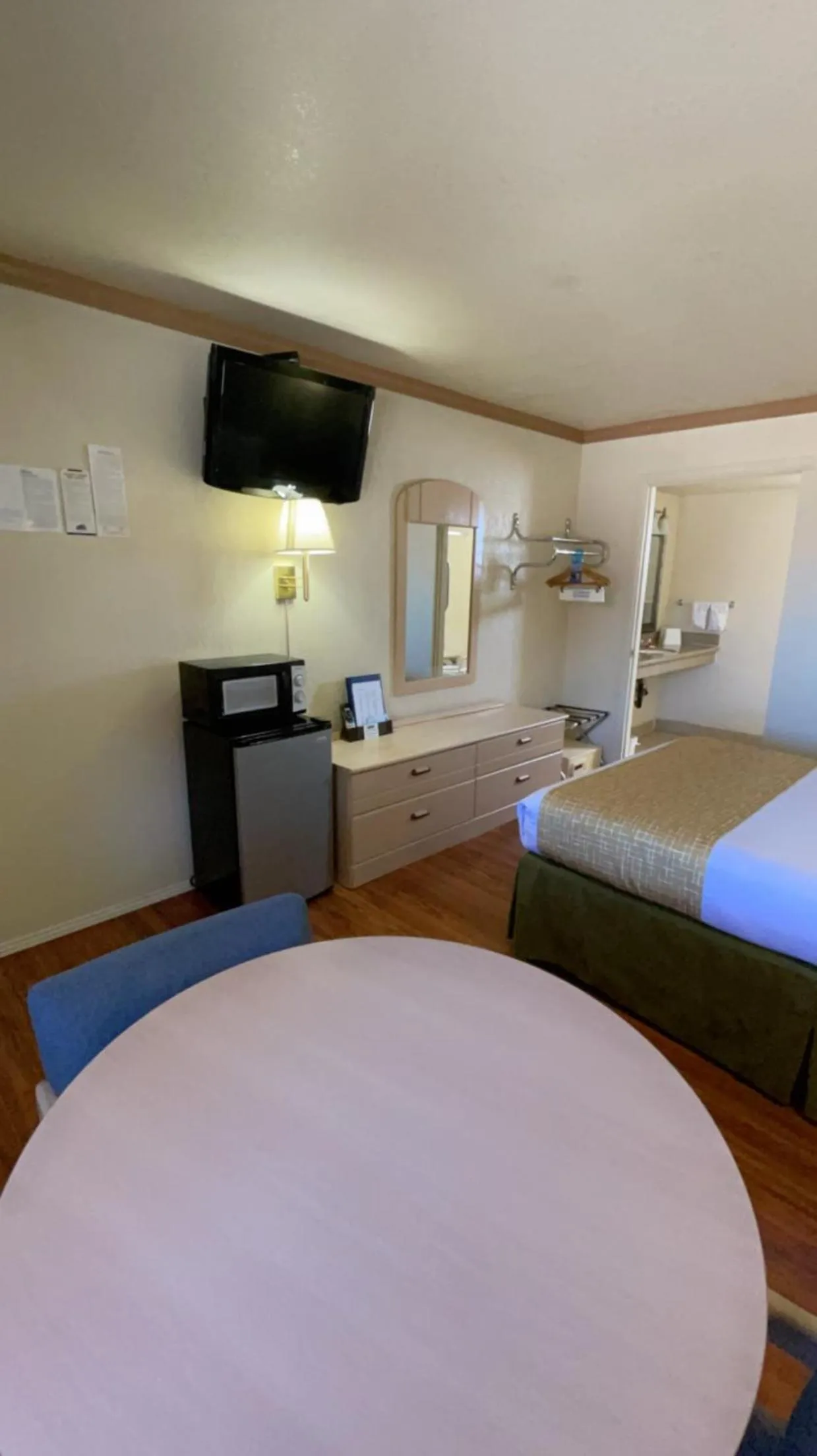 Bed in Travelodge by Wyndham Holbrook