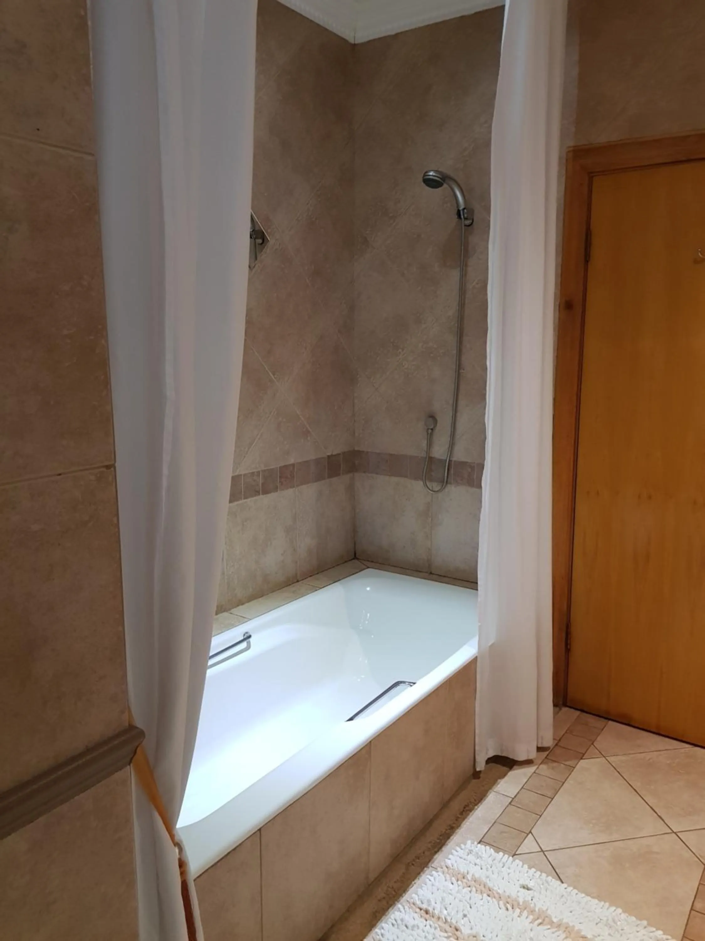 Bed in Bubez Guesthouse