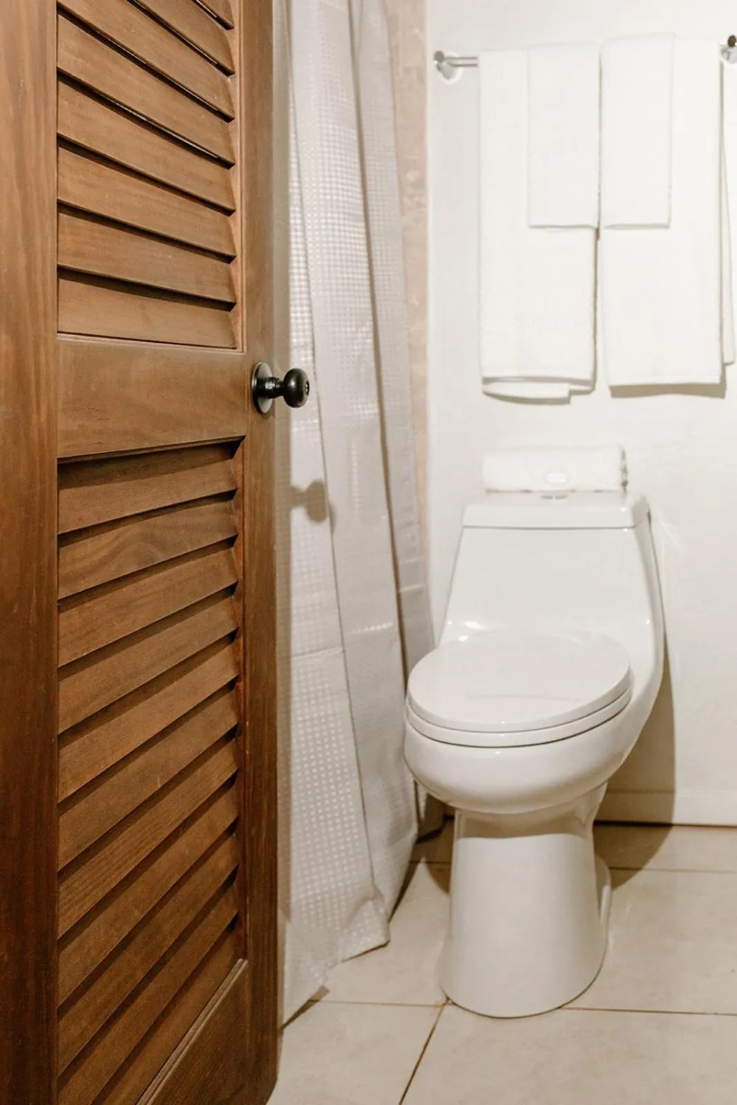 Bathroom in Hotel on the Cay