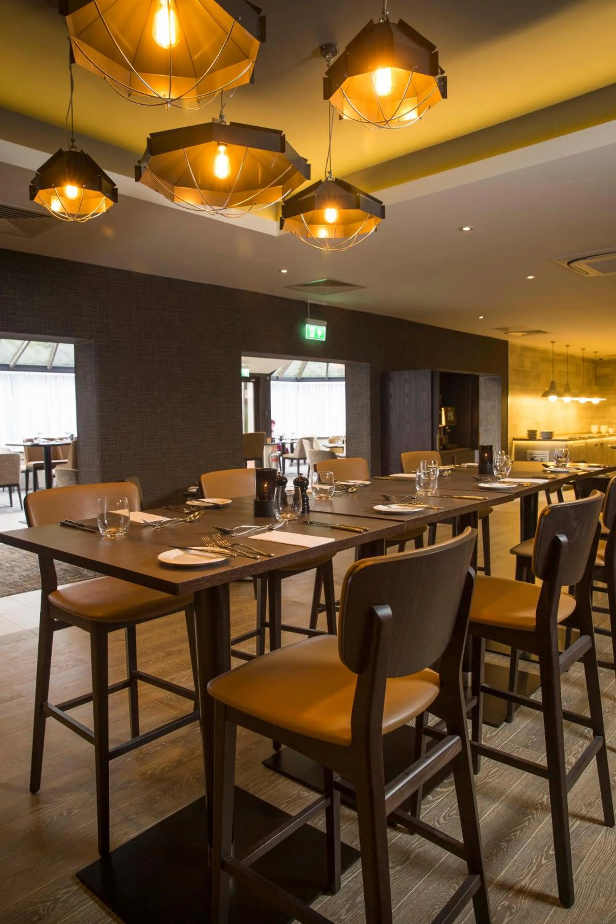 Restaurant/places to eat in Crowne Plaza Basingstoke by IHG
