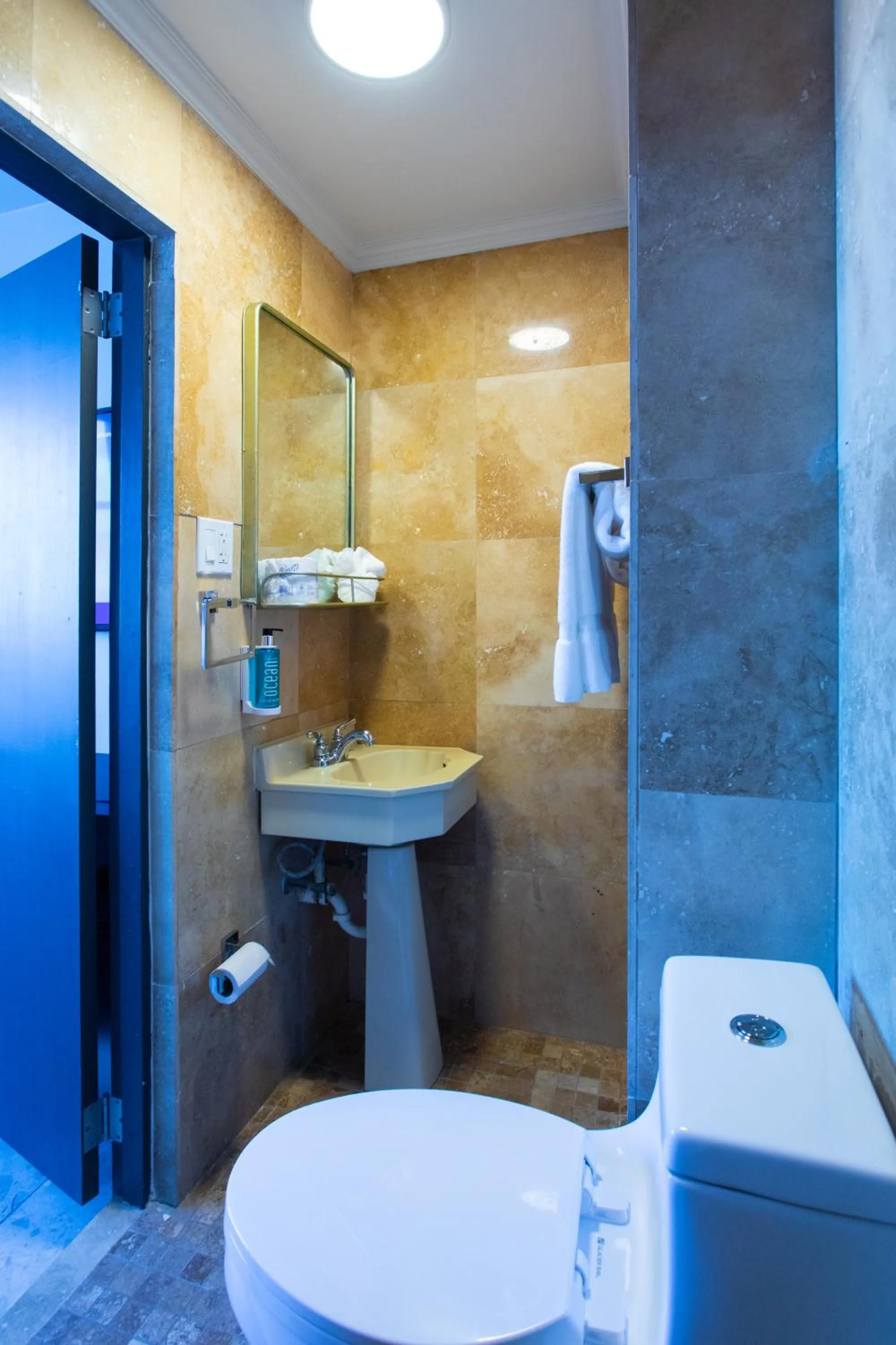 Bathroom in The Tryst Beachfront Hotel