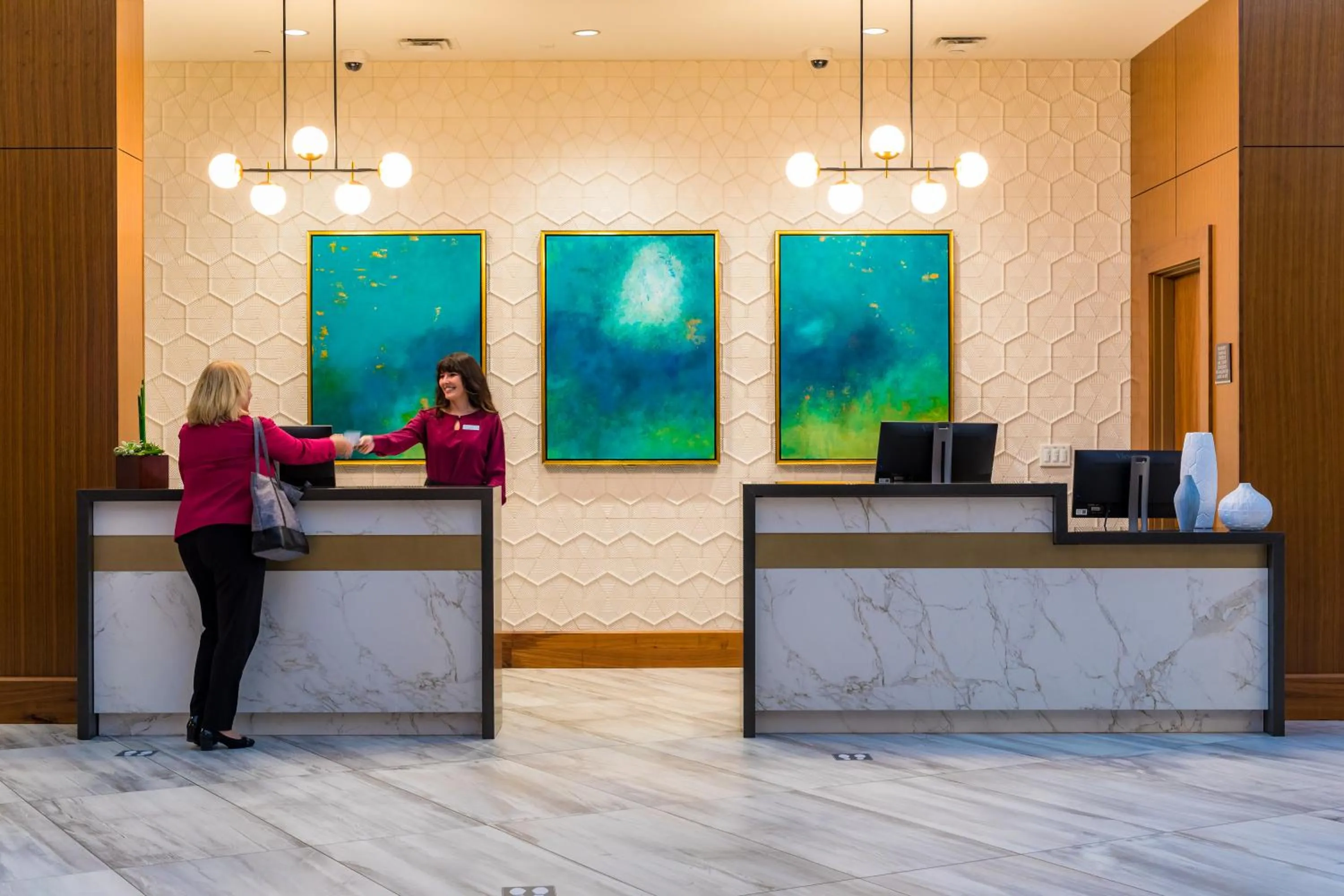 Lobby or reception in Crowne Plaza Lansing by IHG