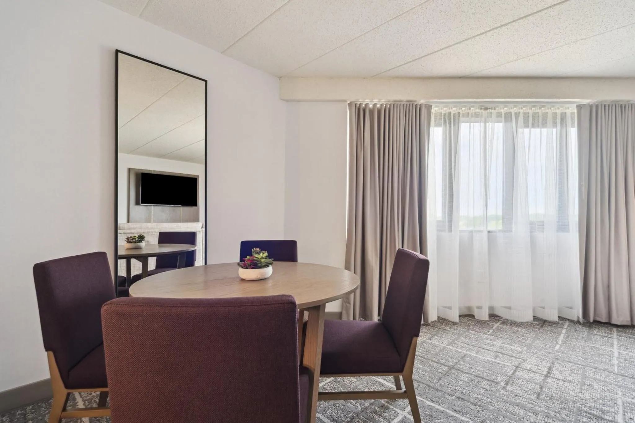 Photo of the whole room in Crowne Plaza Lansing by IHG