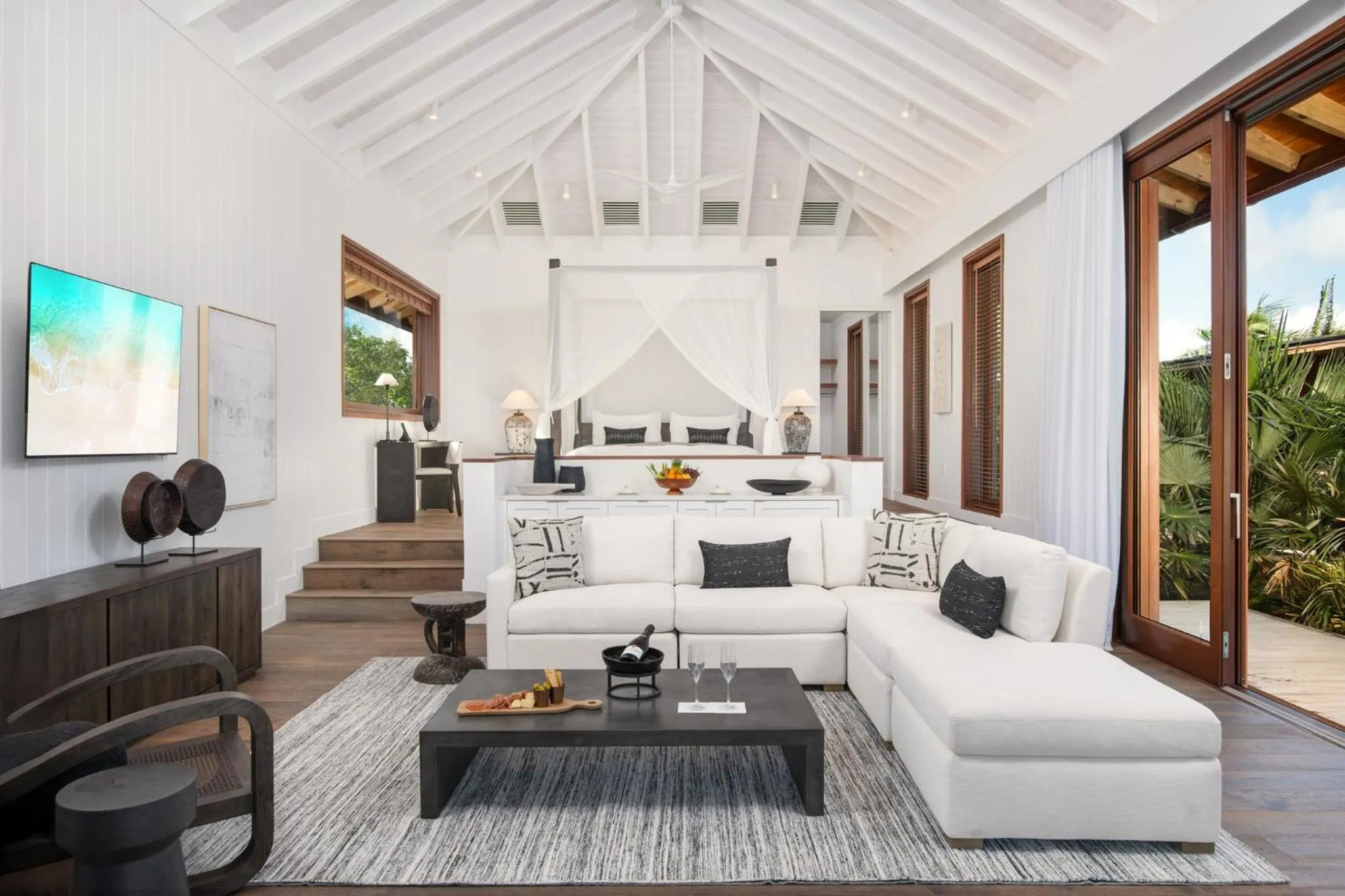 Photo of the whole room in COMO Parrot Cay