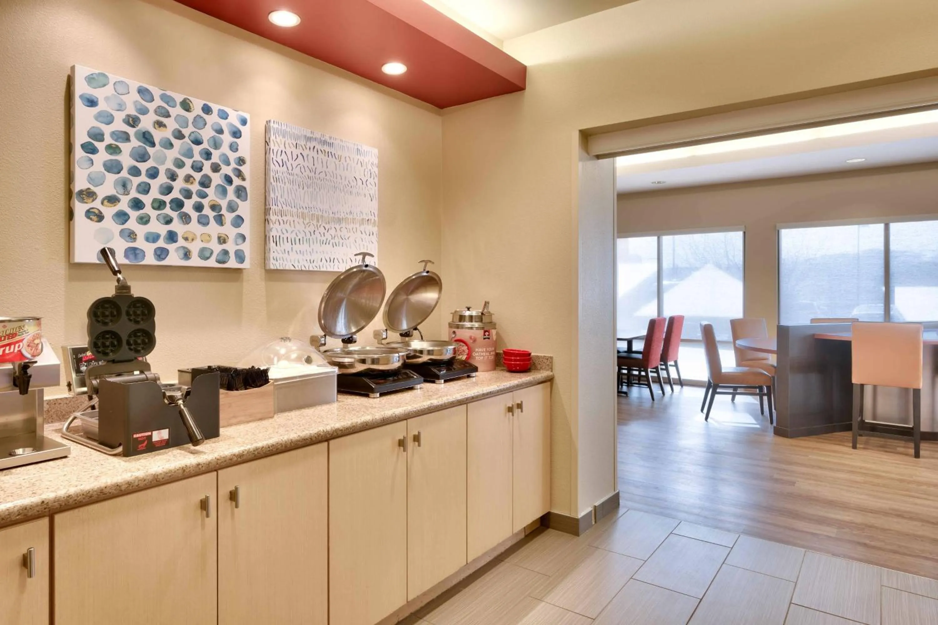 Breakfast in TownePlace by Marriott Suites Elko