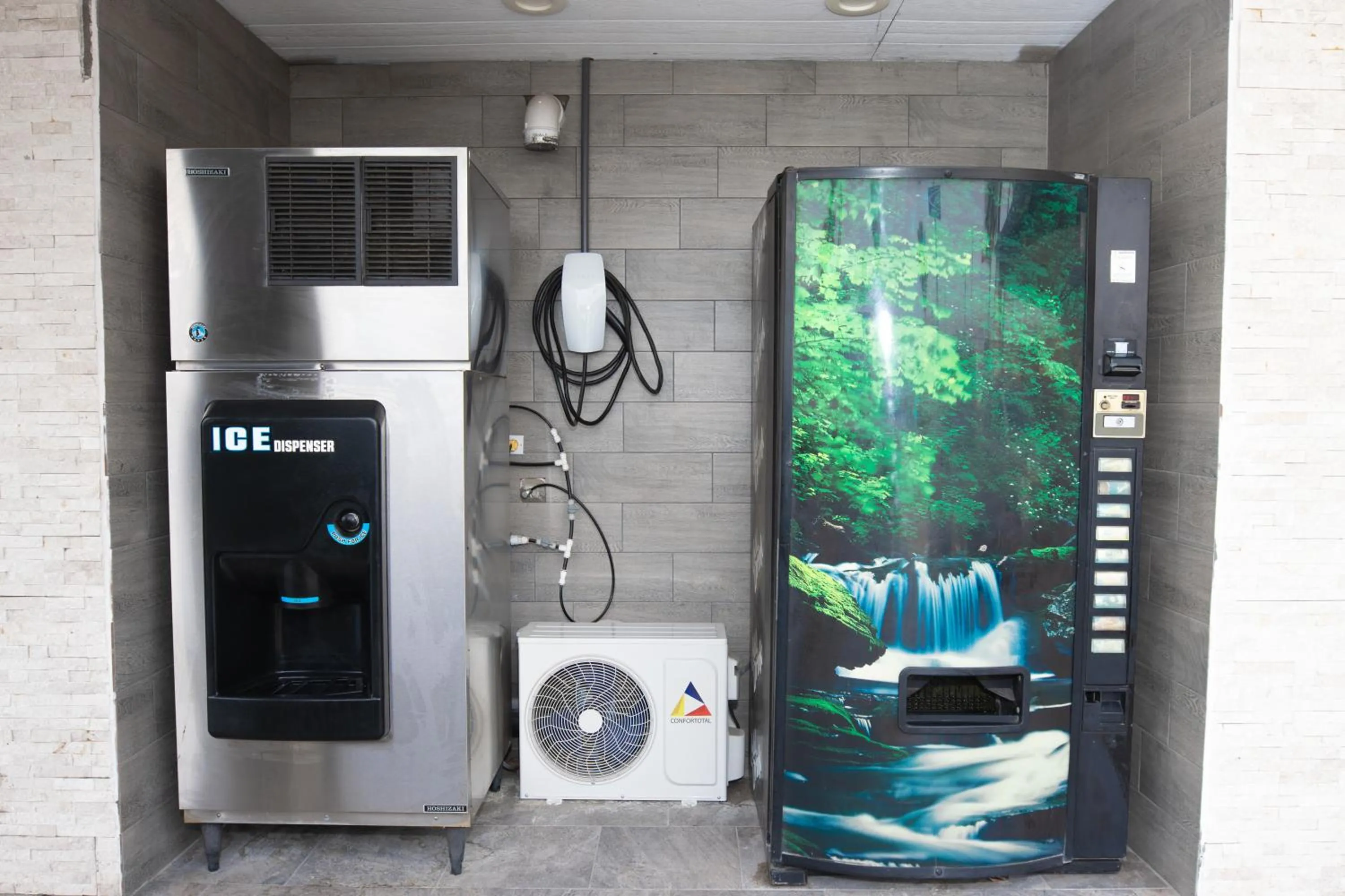 vending machine in Americas Best Value Inn Harlingen