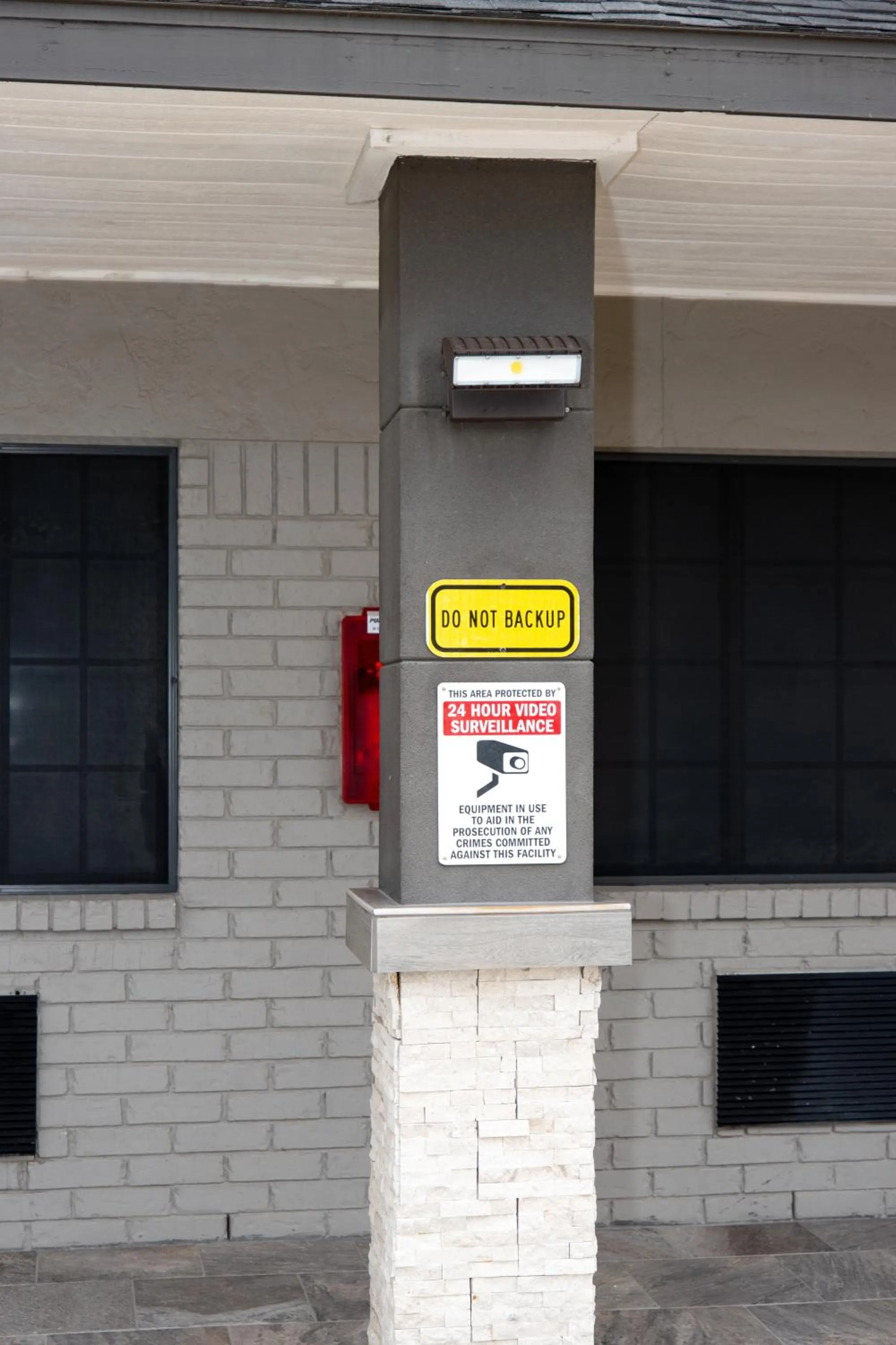 Property building in Americas Best Value Inn Harlingen