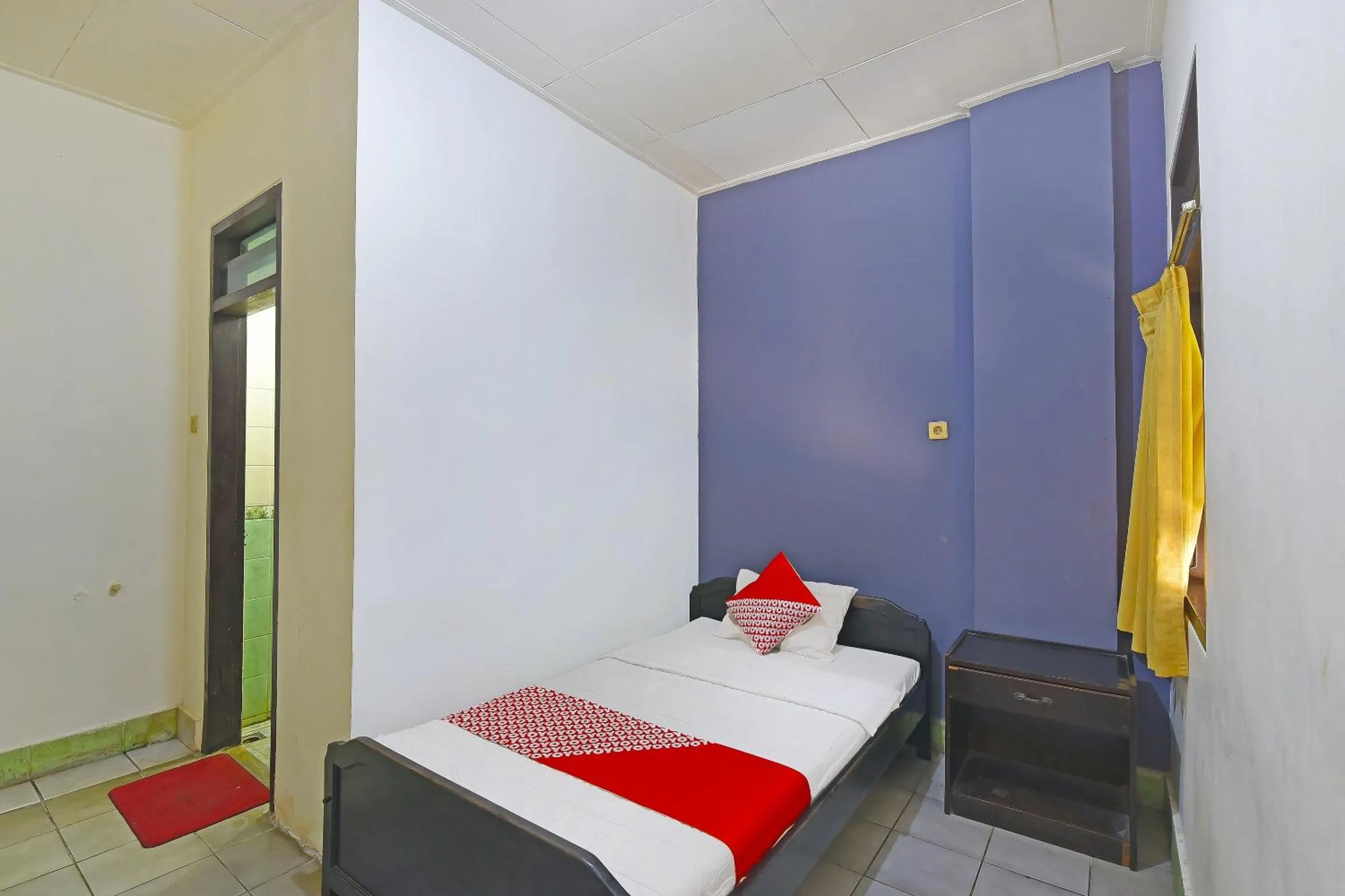 Bedroom in OYO 3244 Grand Chandra Hotel