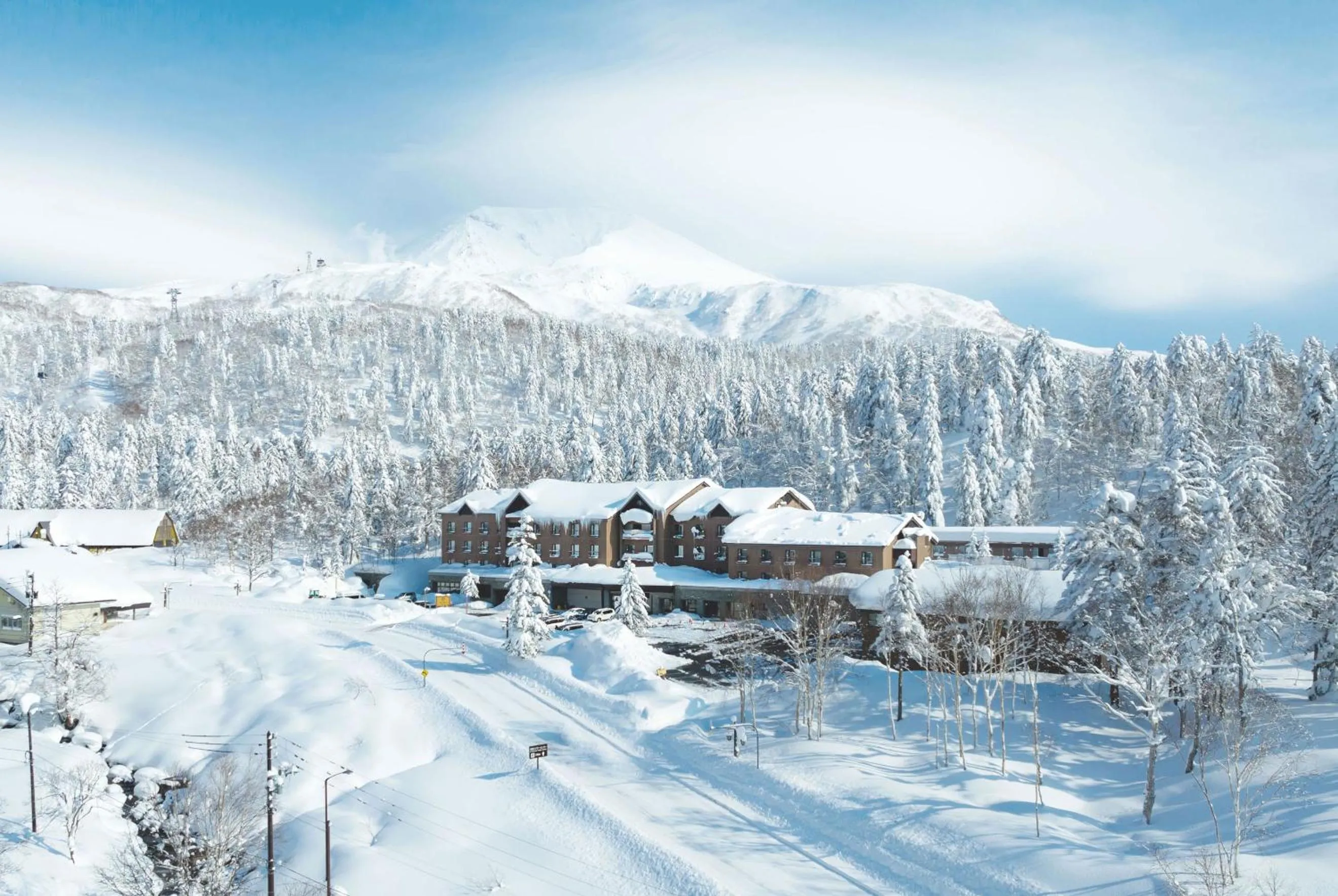 Property building in Higashikawa Asahidake Onsen Hotel Bear Monte
