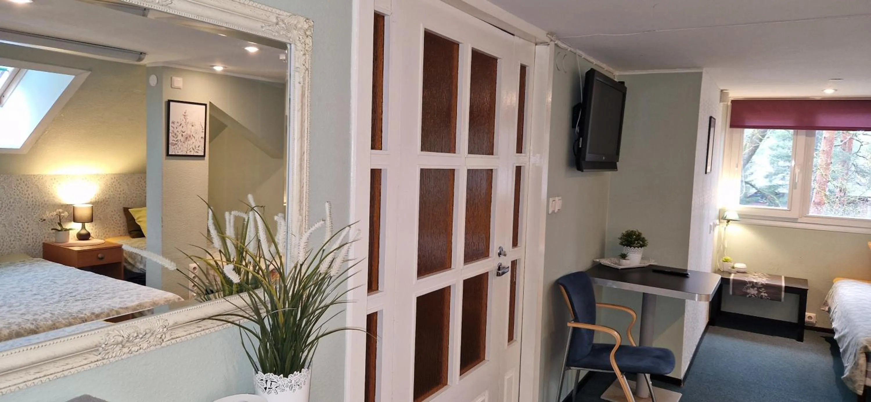 Bed in Freedom65 Hostel and Caravan