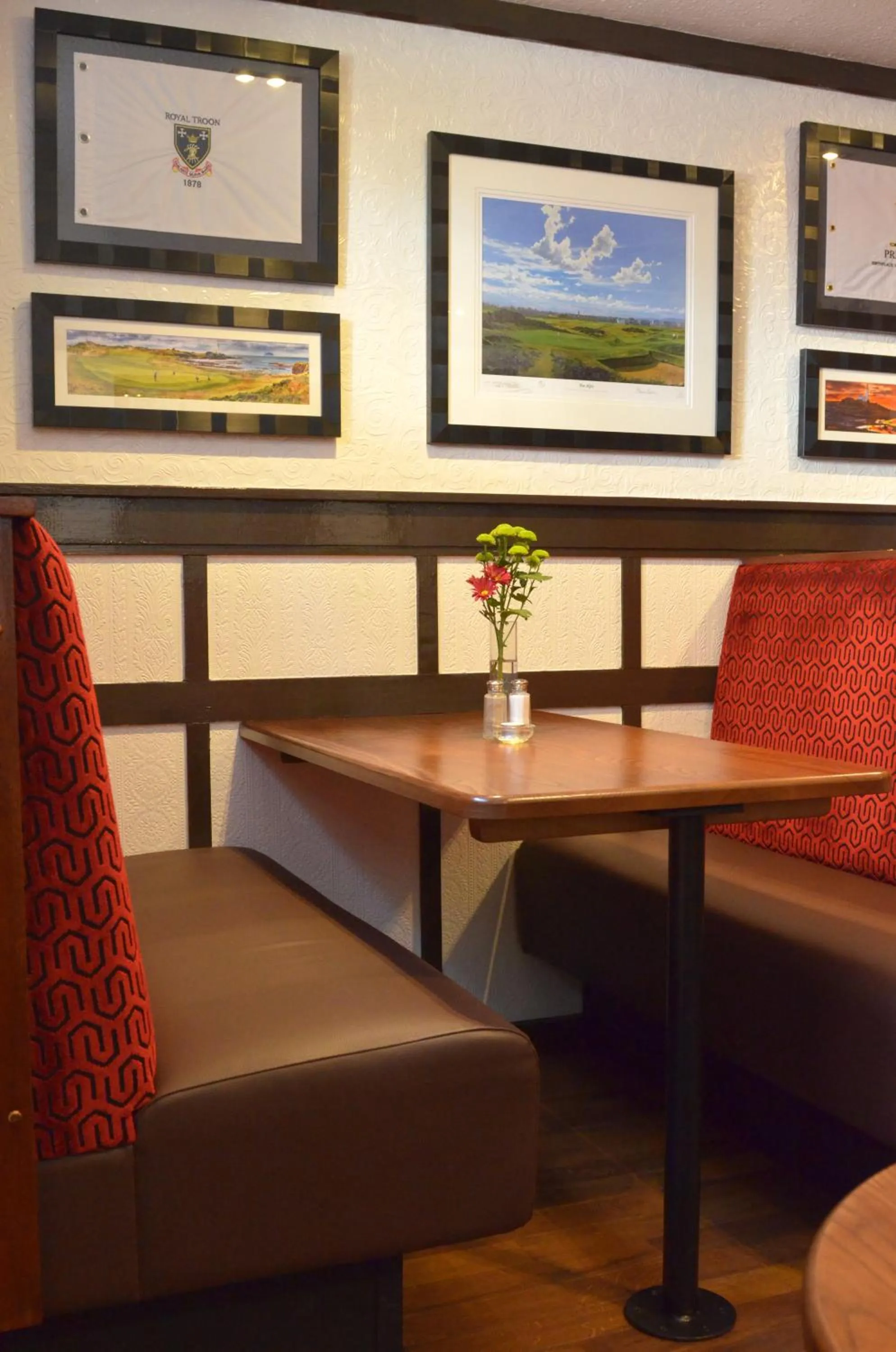 Lounge or bar in The Ayrshire and Galloway