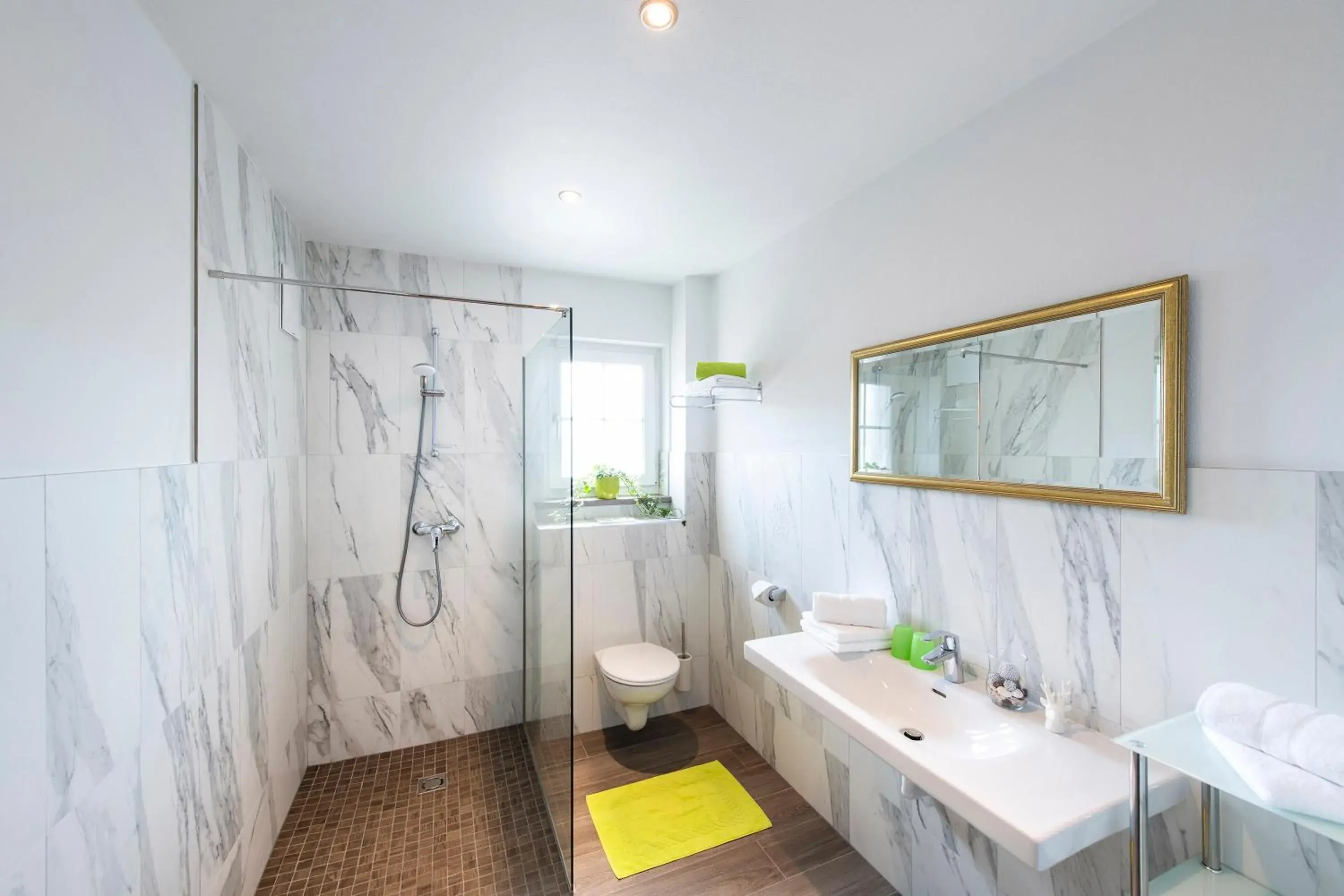 Four-Bedroom Apartment in Feriendorf Edelweiss Four-Bedroom Apartment in Feriendorf Edelweiss