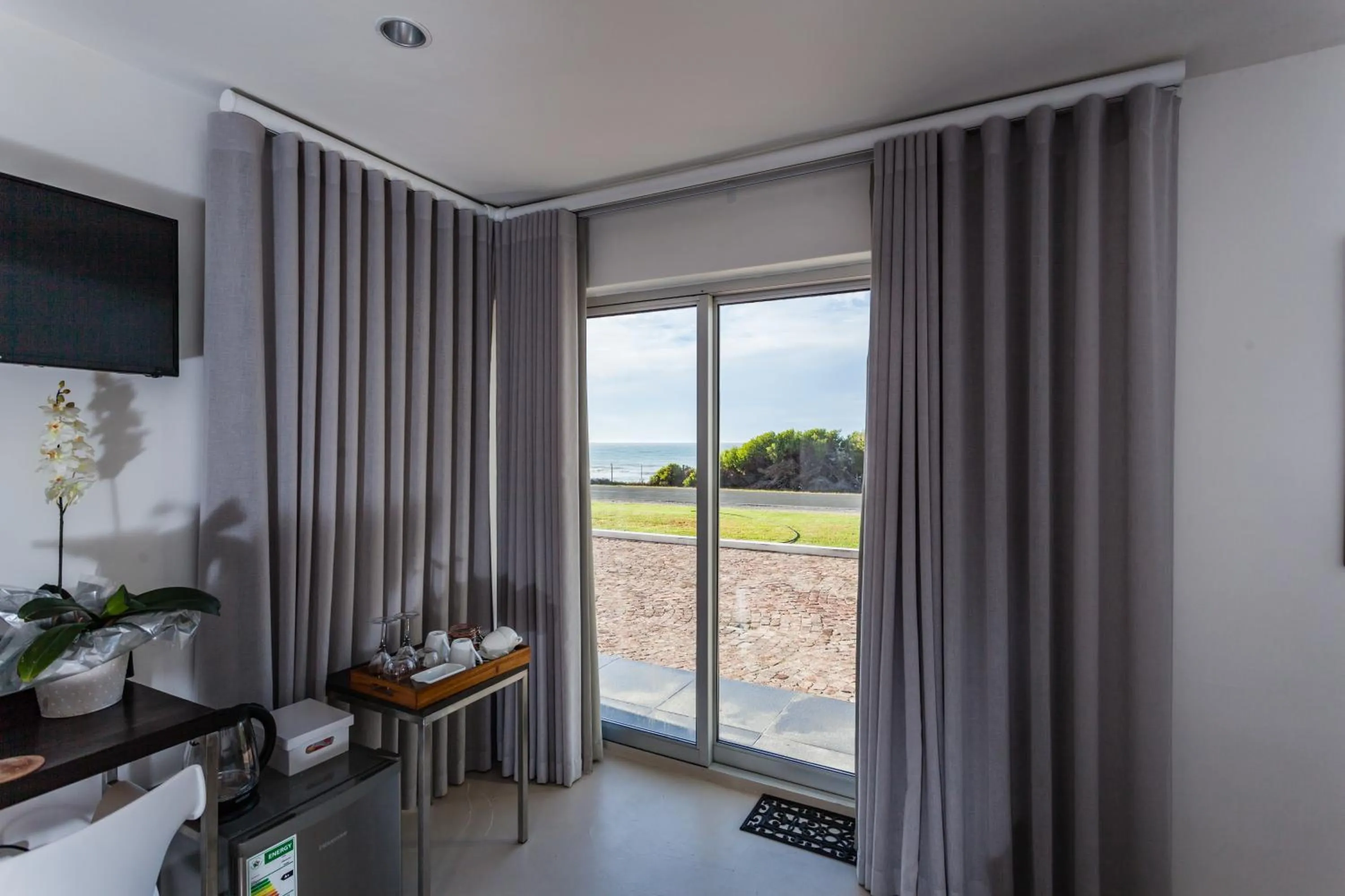 Drinks in Agulhas Ocean House