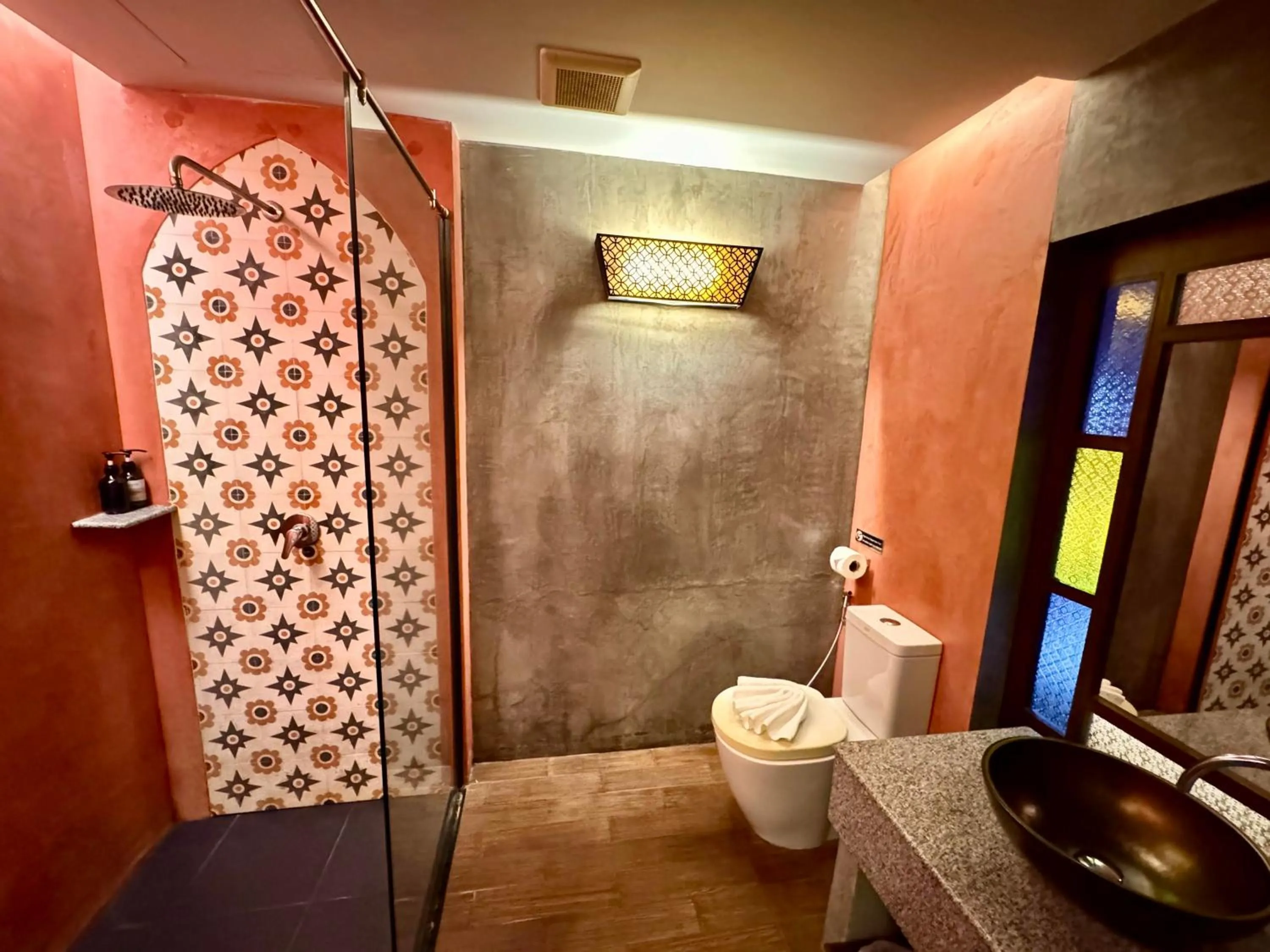 Bathroom in De Cozé Hotel
