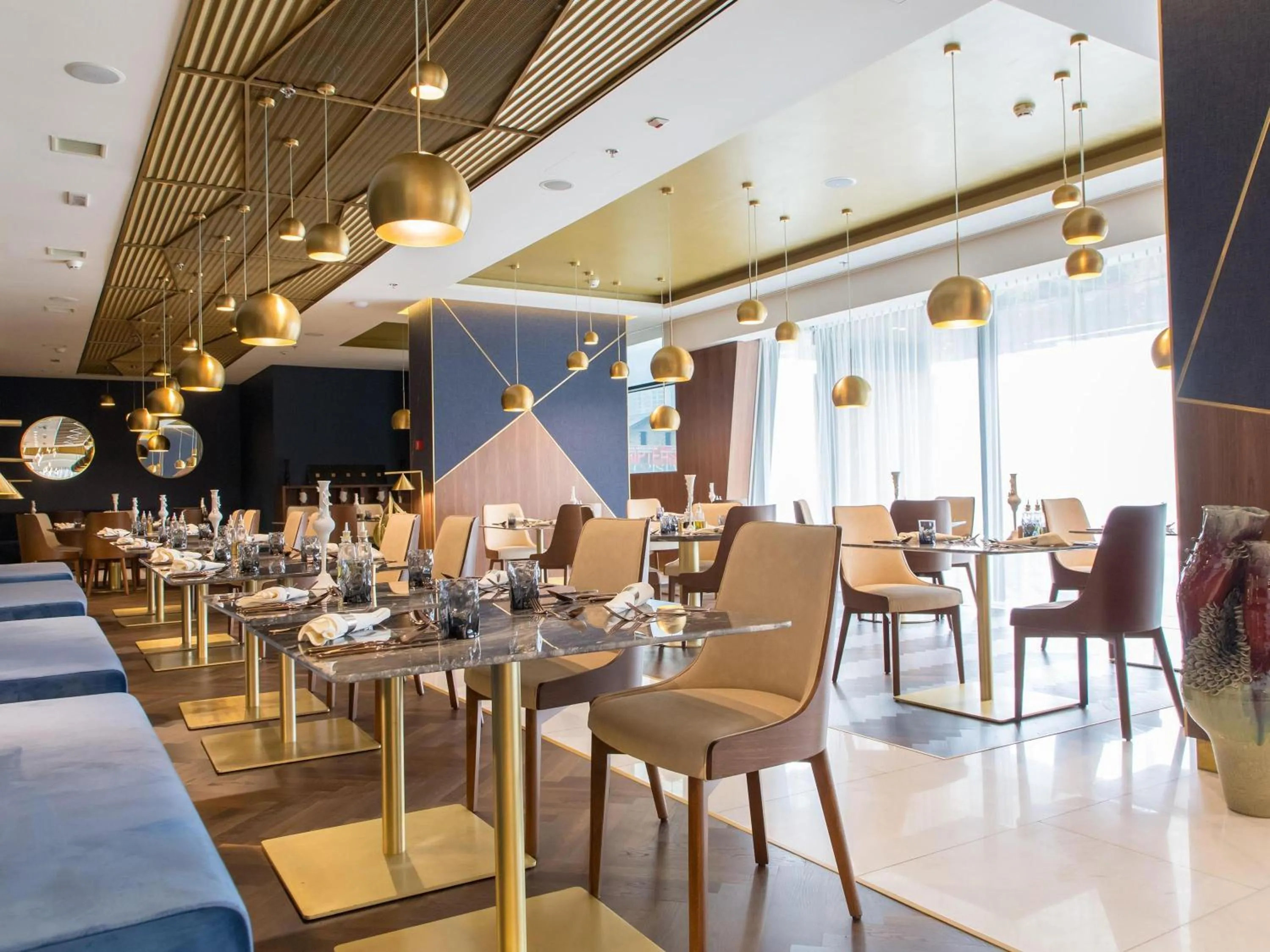 Restaurant/places to eat in Swissotel Sarajevo