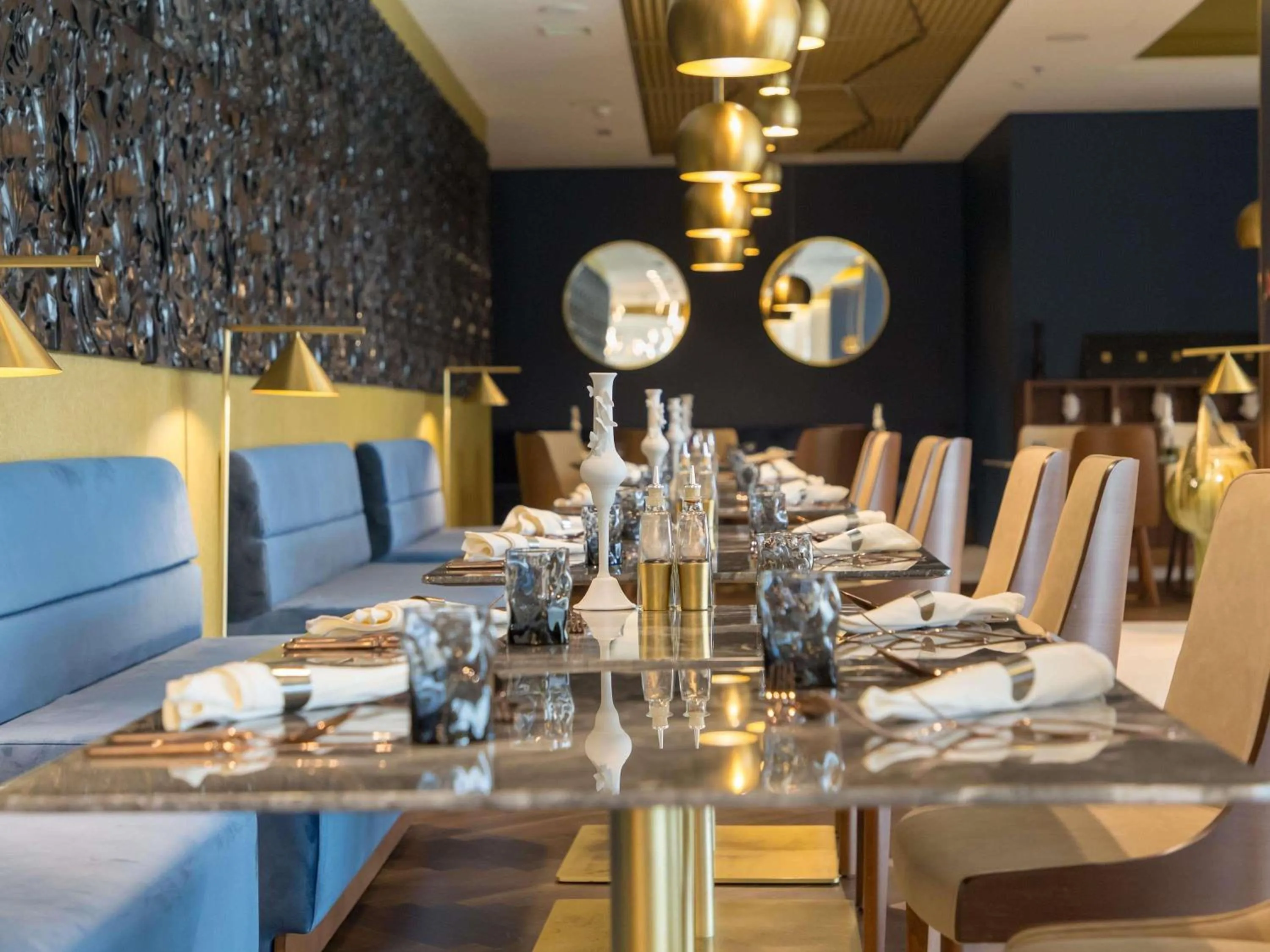 Restaurant/places to eat in Swissotel Sarajevo